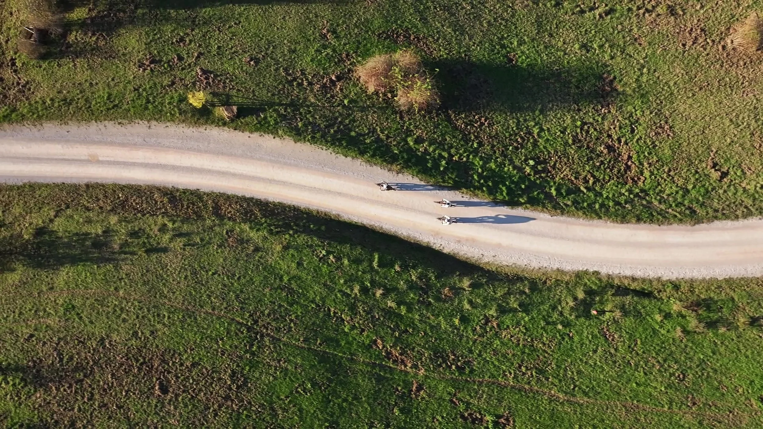 219-Winding-Estate-Road.jpg