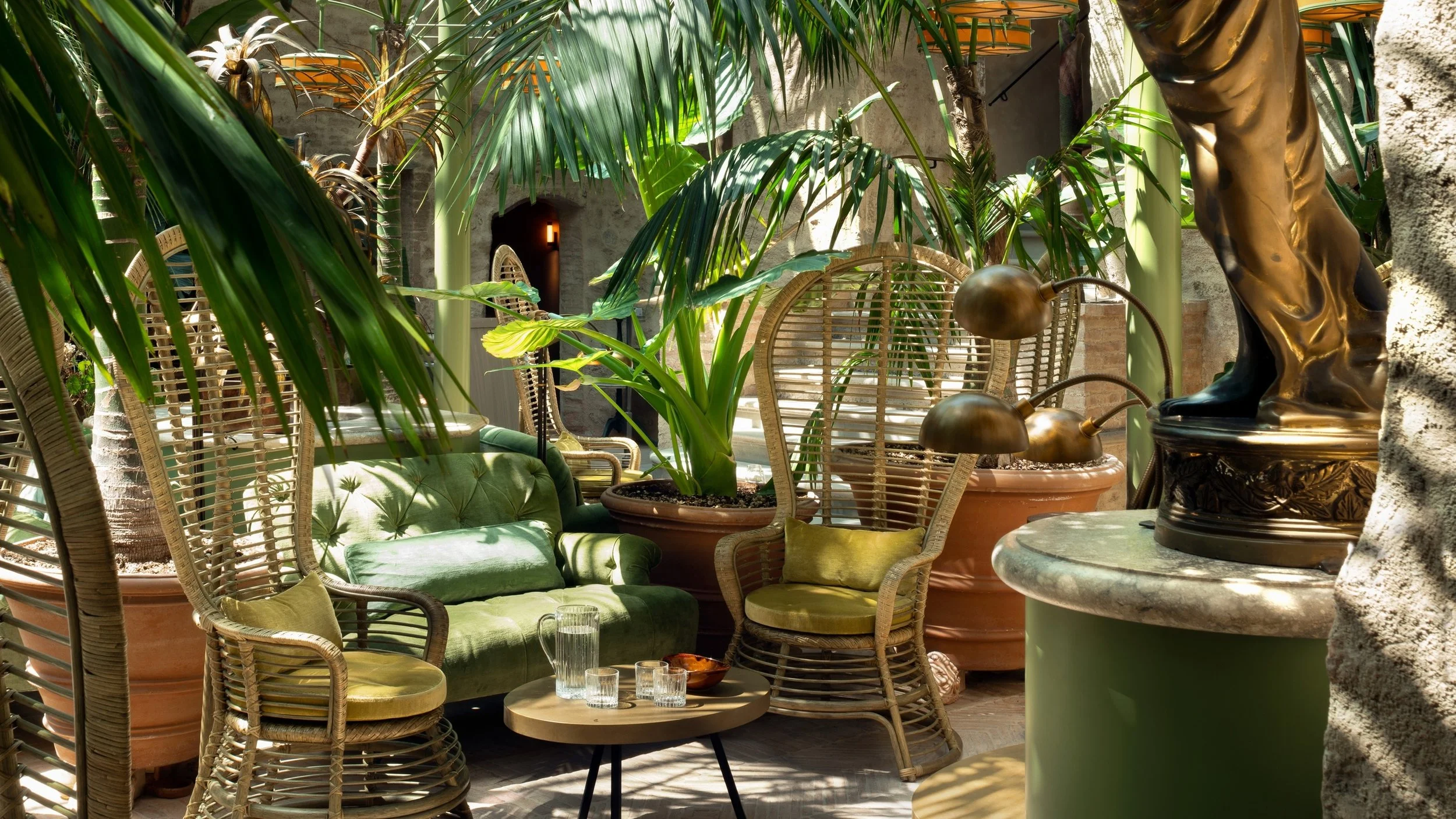 279-Palm-Court-Bar.jpg