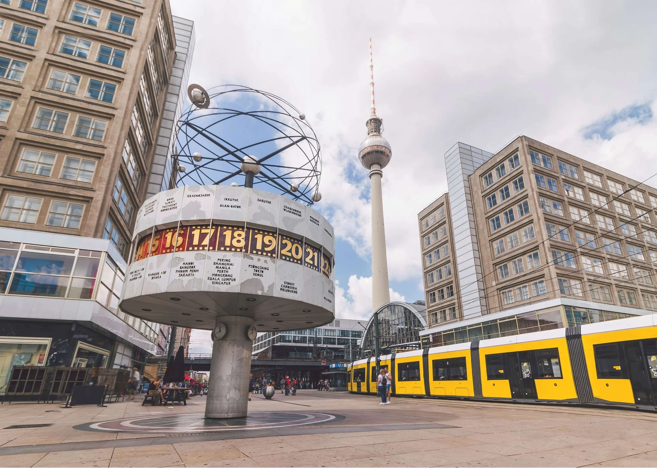 075-Berlin-Public-Transport.jpg