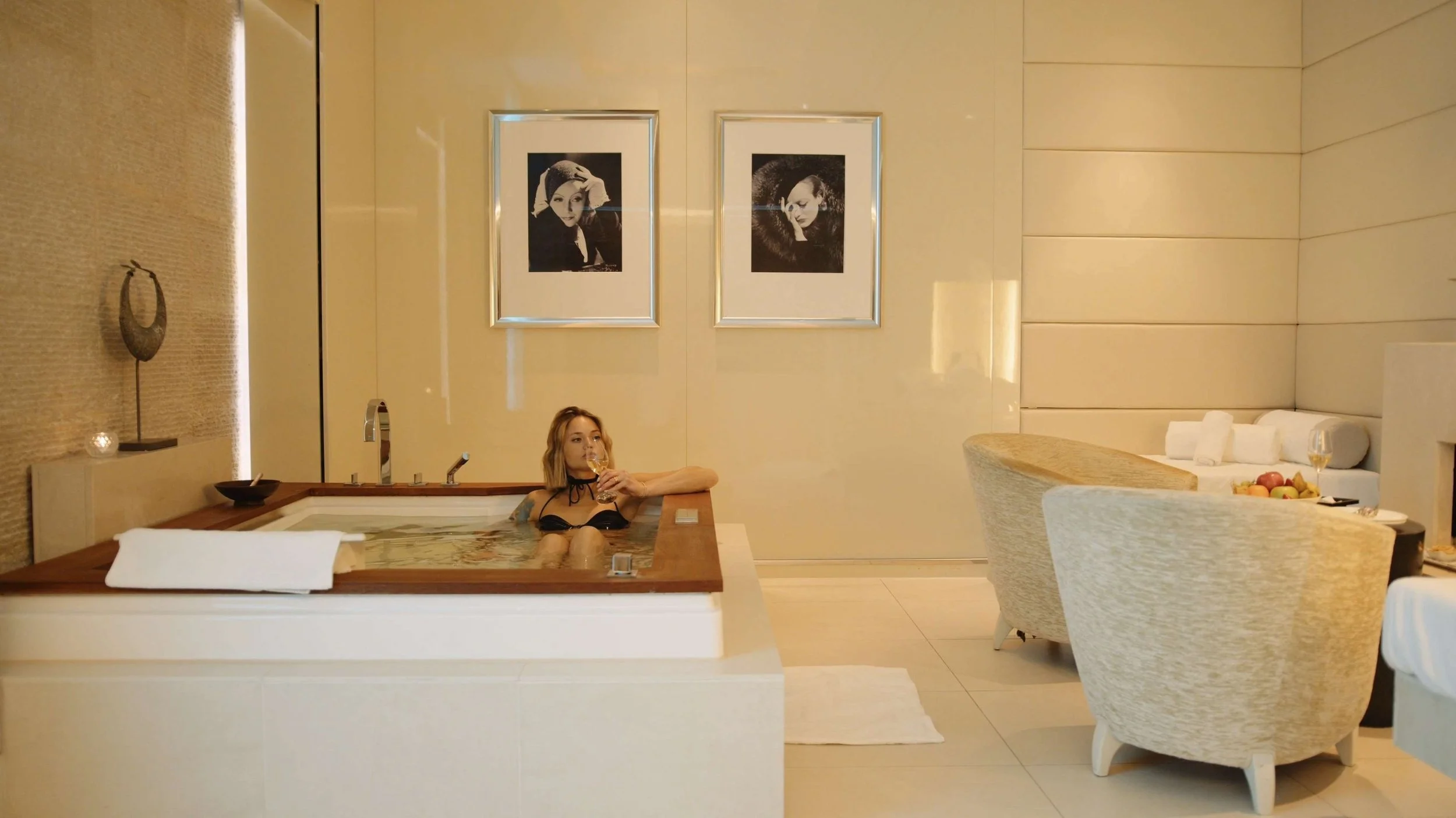 203-Private-Spa-Suite.jpg