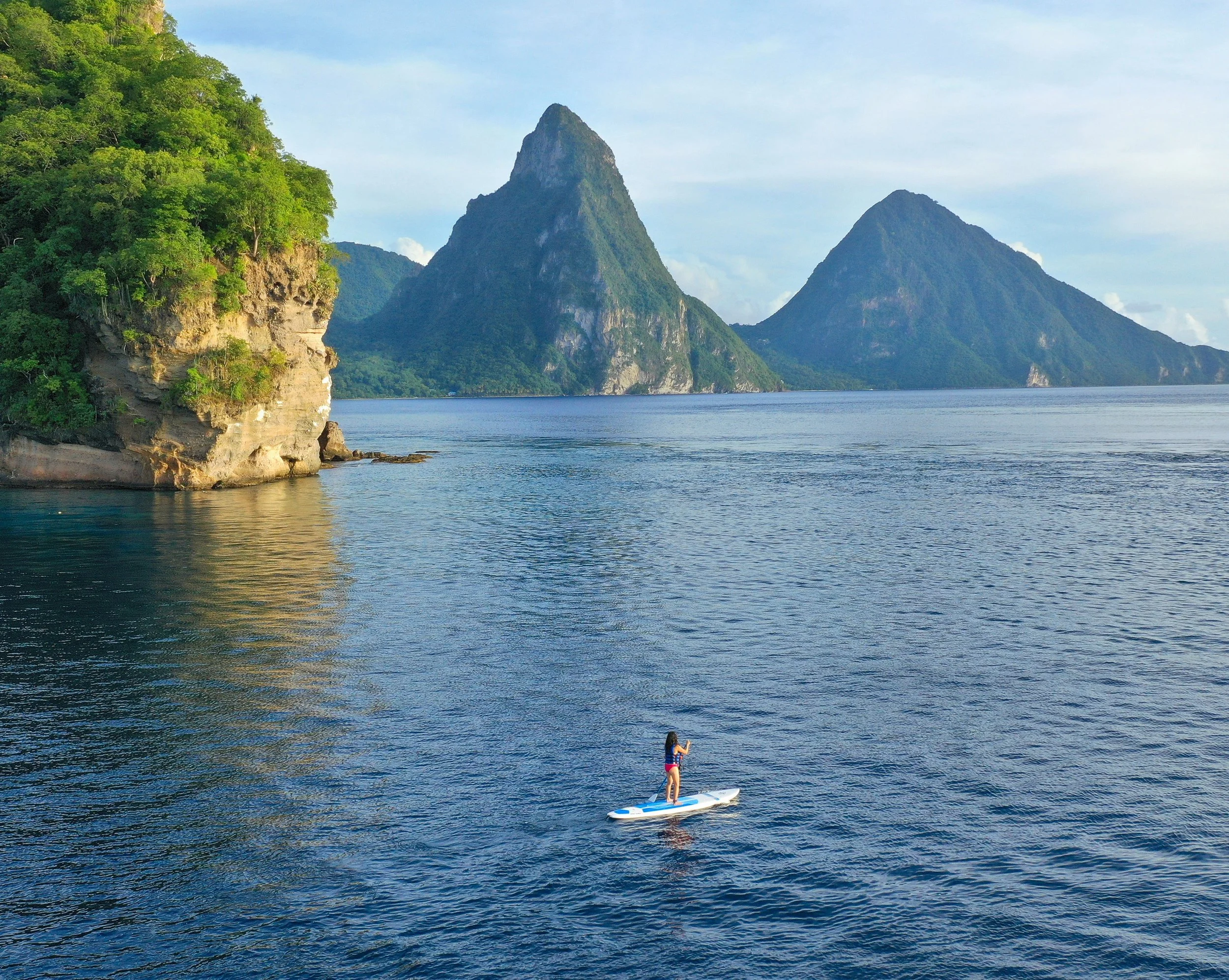 088-Kayaking-along-the-Coast.jpg