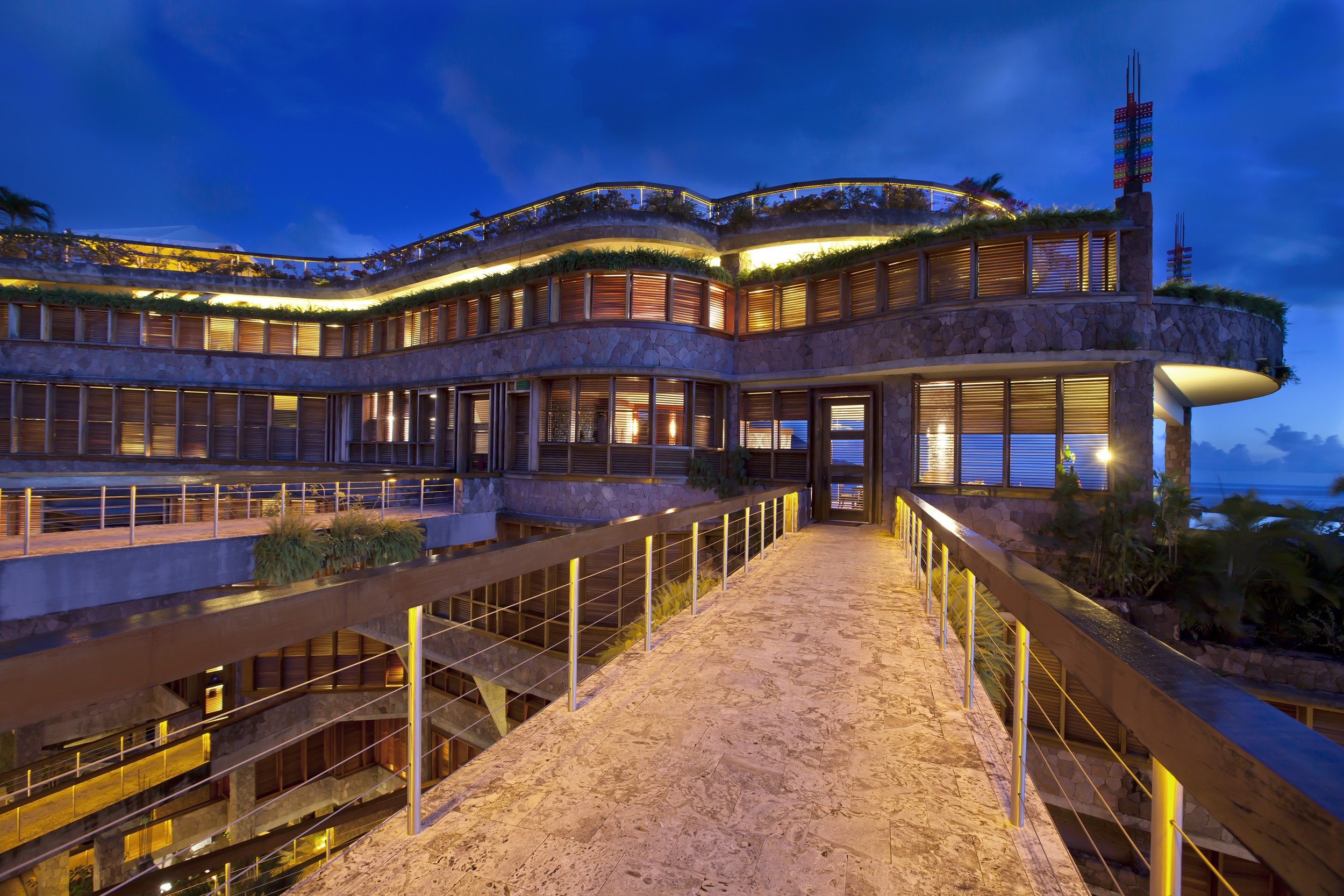 195-Bridge-and-Multilevel-Building-at-Dusk.jpg