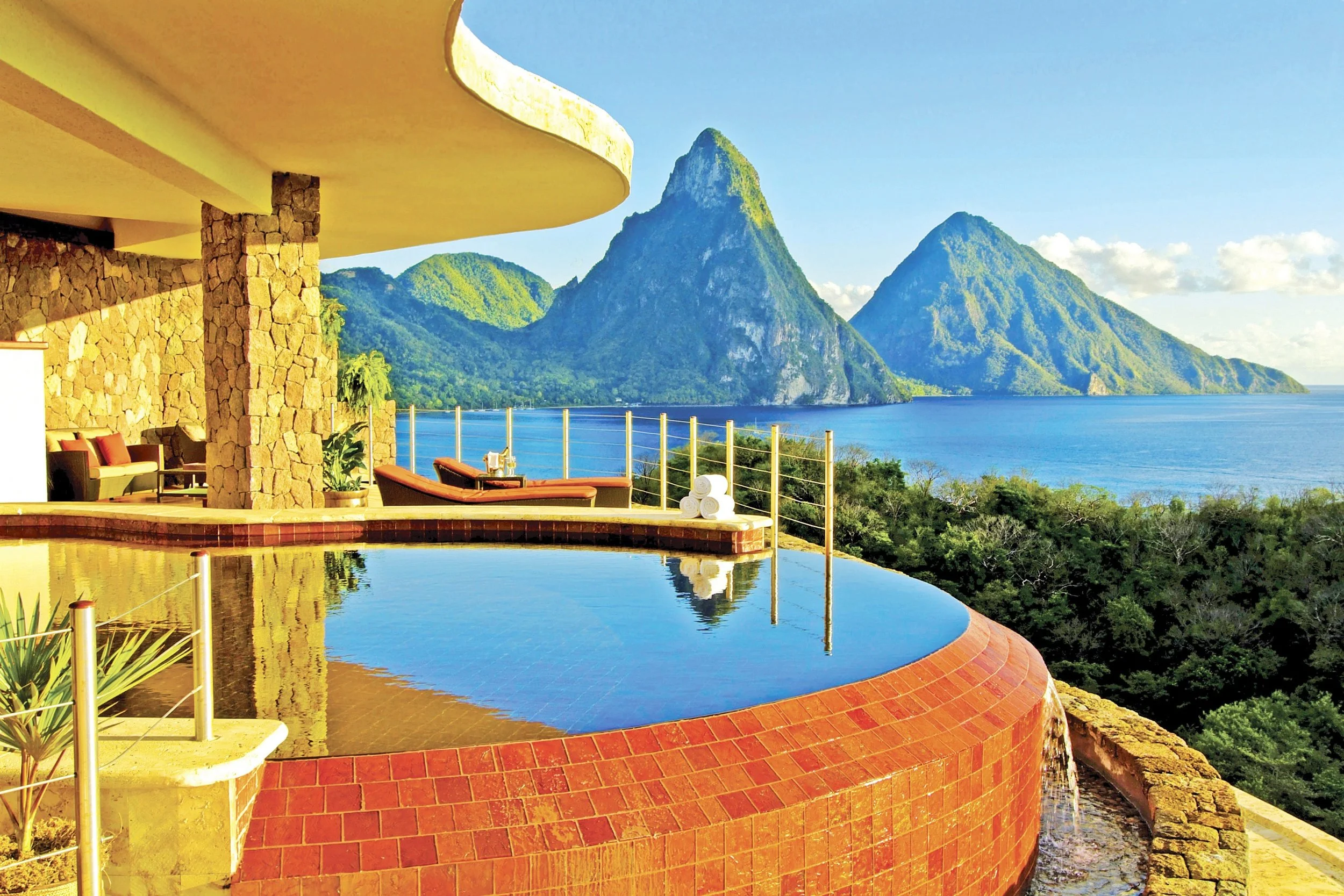250-Galaxy-Sanctuary-Private-Infinity-Pool.jpg