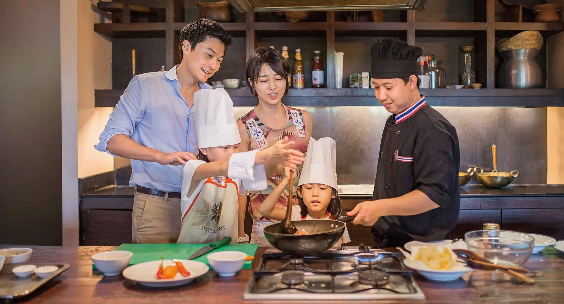 169-Family-Thai-Cooking-Experience.jpg