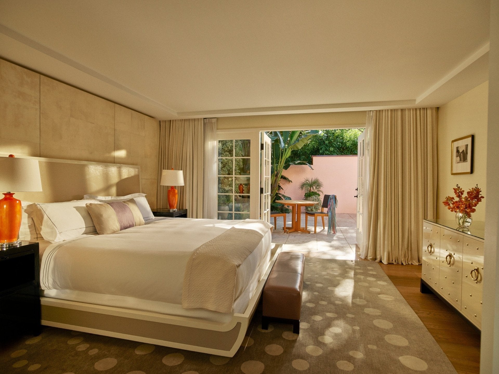 186-Patio-Suite-Bedroom.jpg
