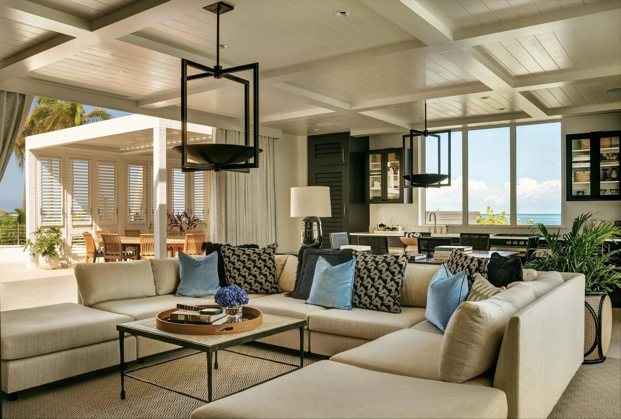 125-Oceanside-Six-Bedroom-Villa-Living-Room.jpg