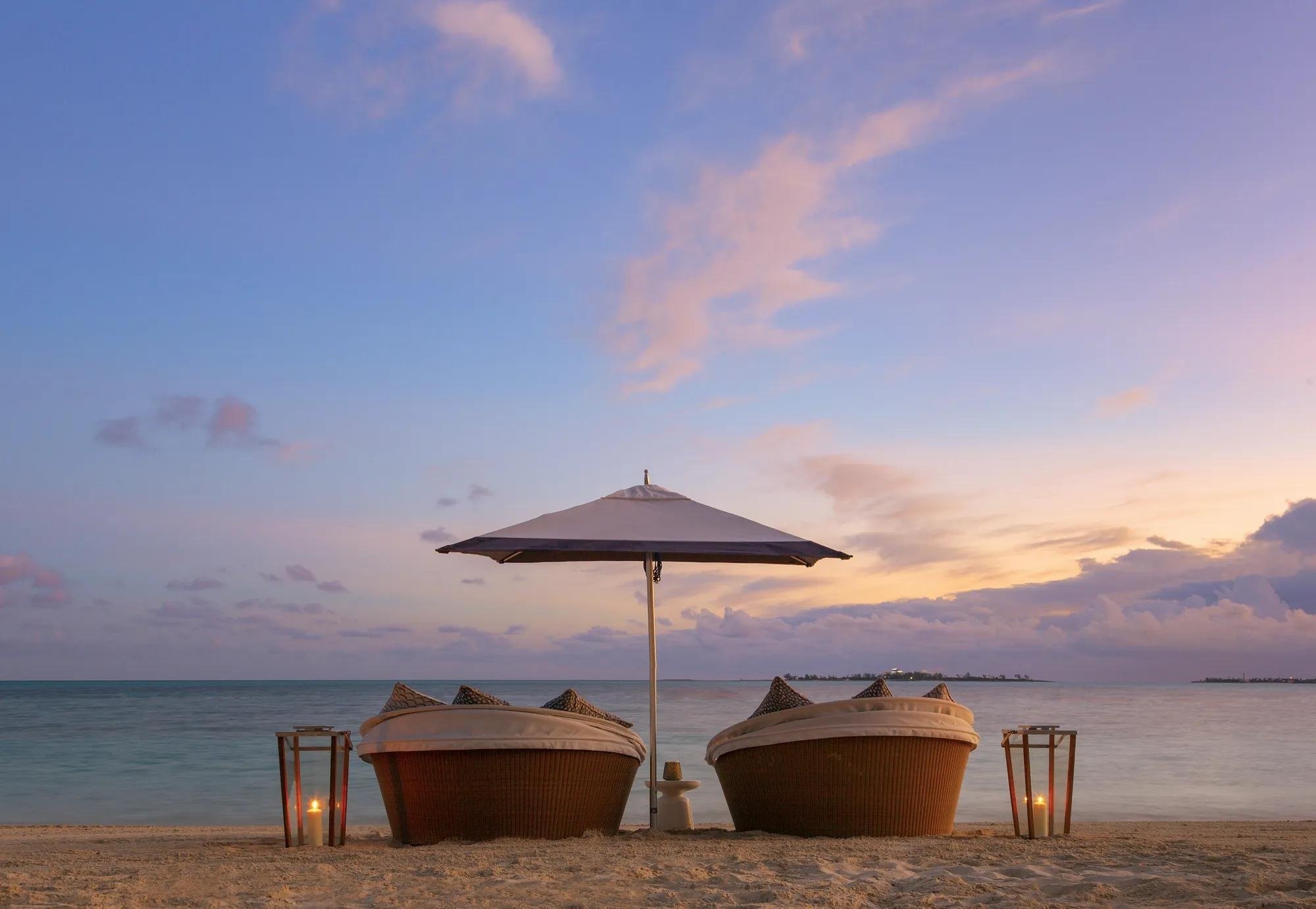 140-Beachfront-Dining-at-Dusk.jpg