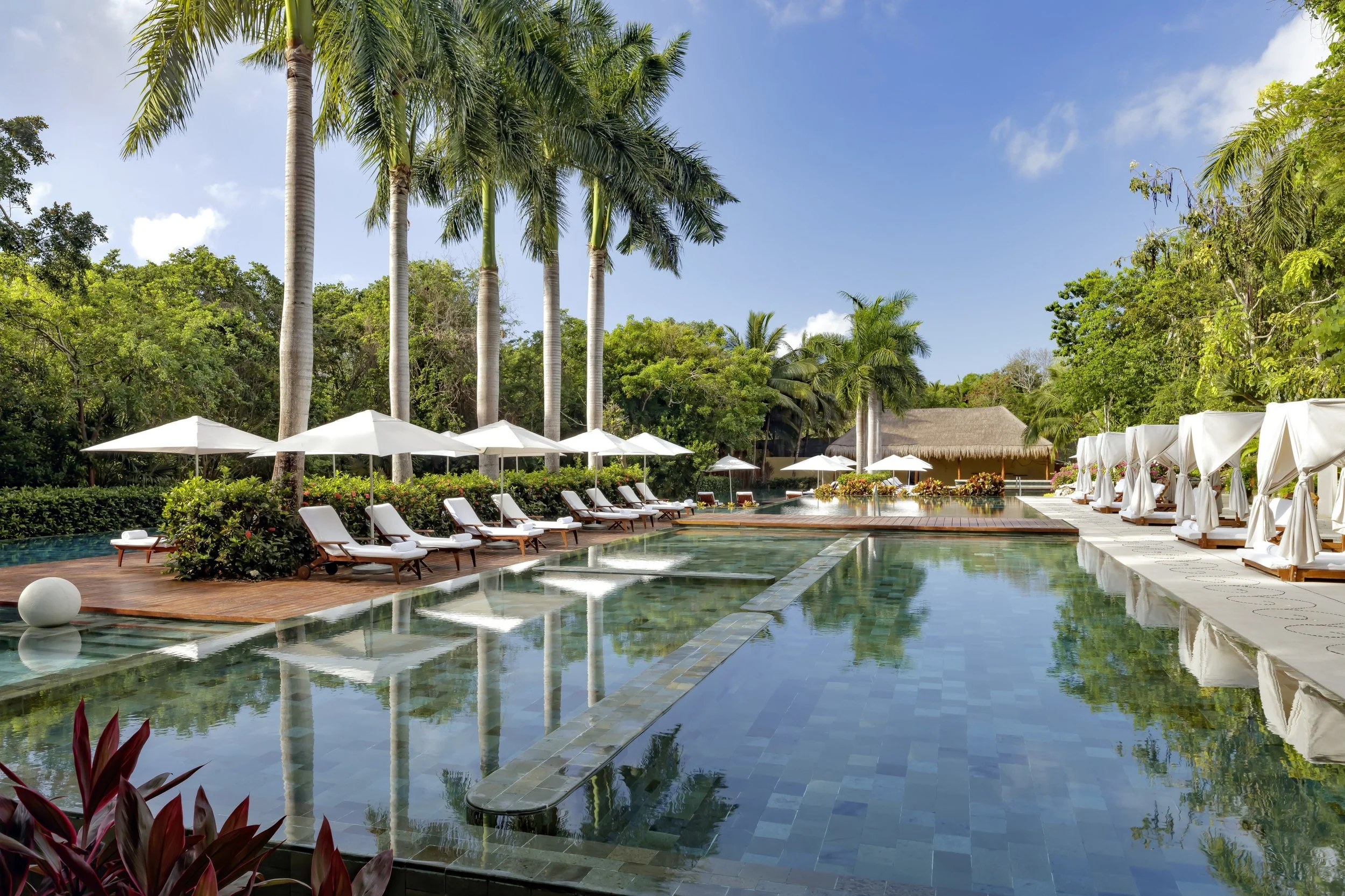 078-Zen-Grand-Pool-and-Tropical-Gardens.jpg