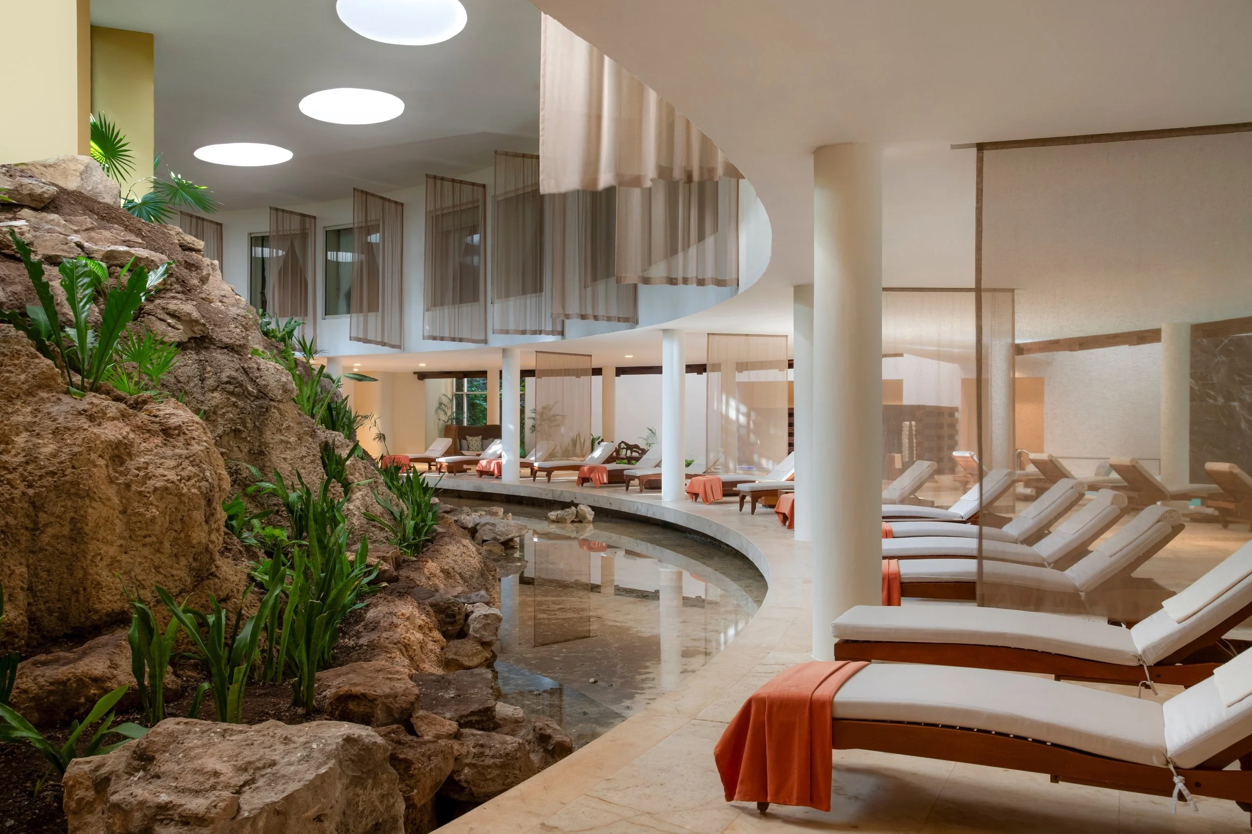 094-SE-Spa-Relaxation-Area.jpg