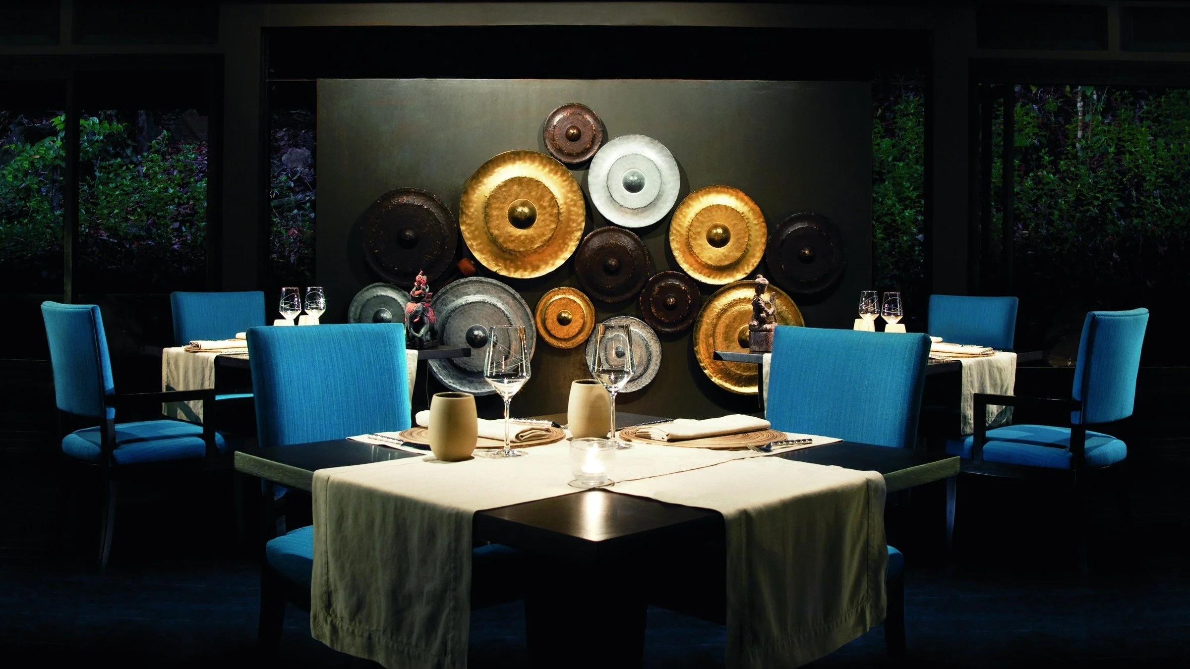005-Sri-Trang-Dining-Room.jpg