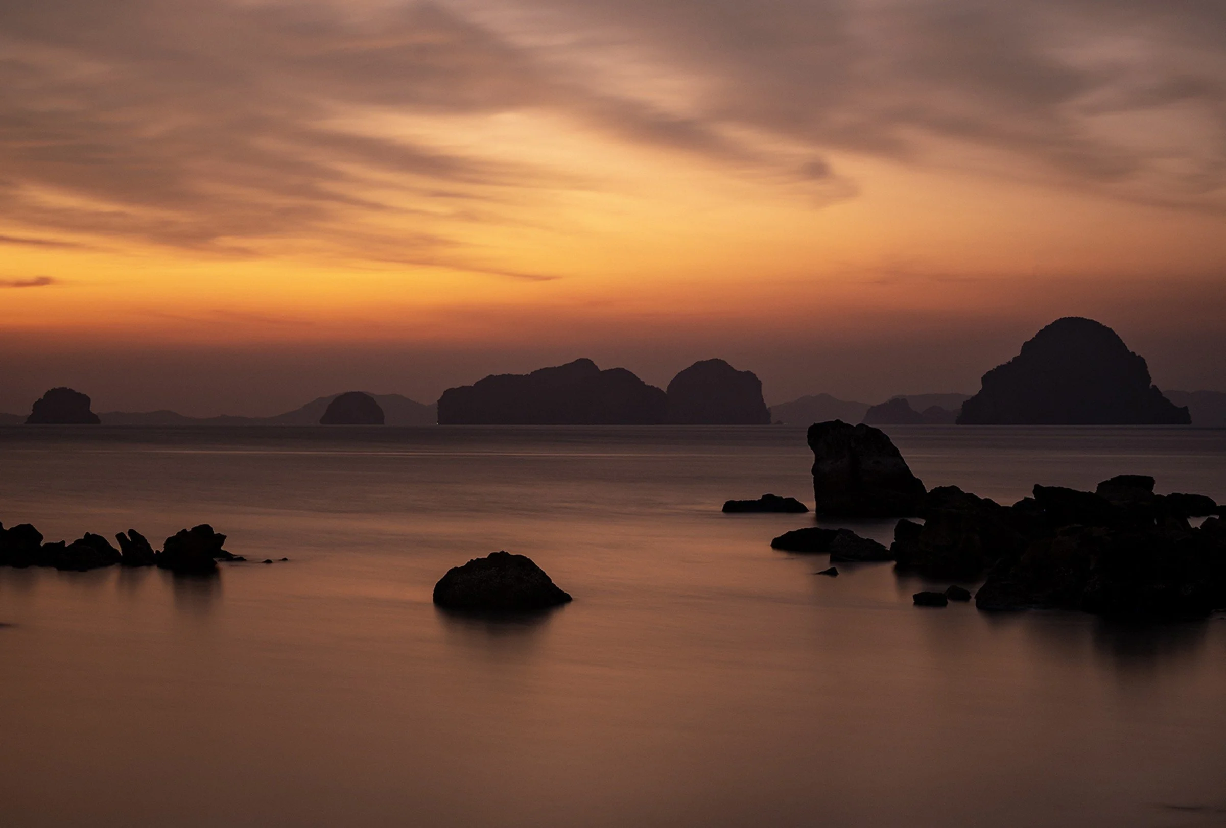 030-Rocky-Resort-Shore-at-Sunset.jpg