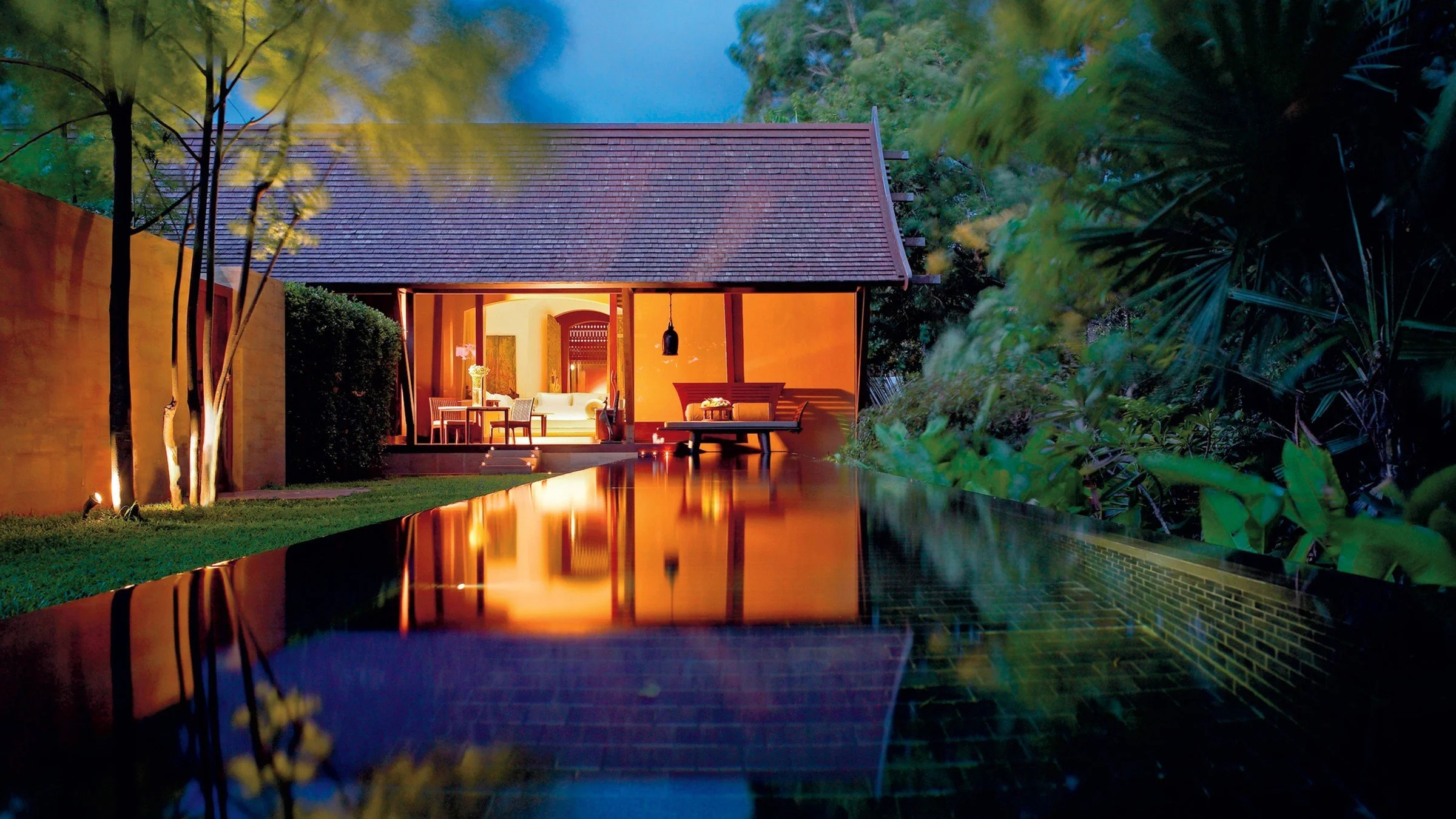 133-Reserve-Villa-Pool-at-Dusk.jpg