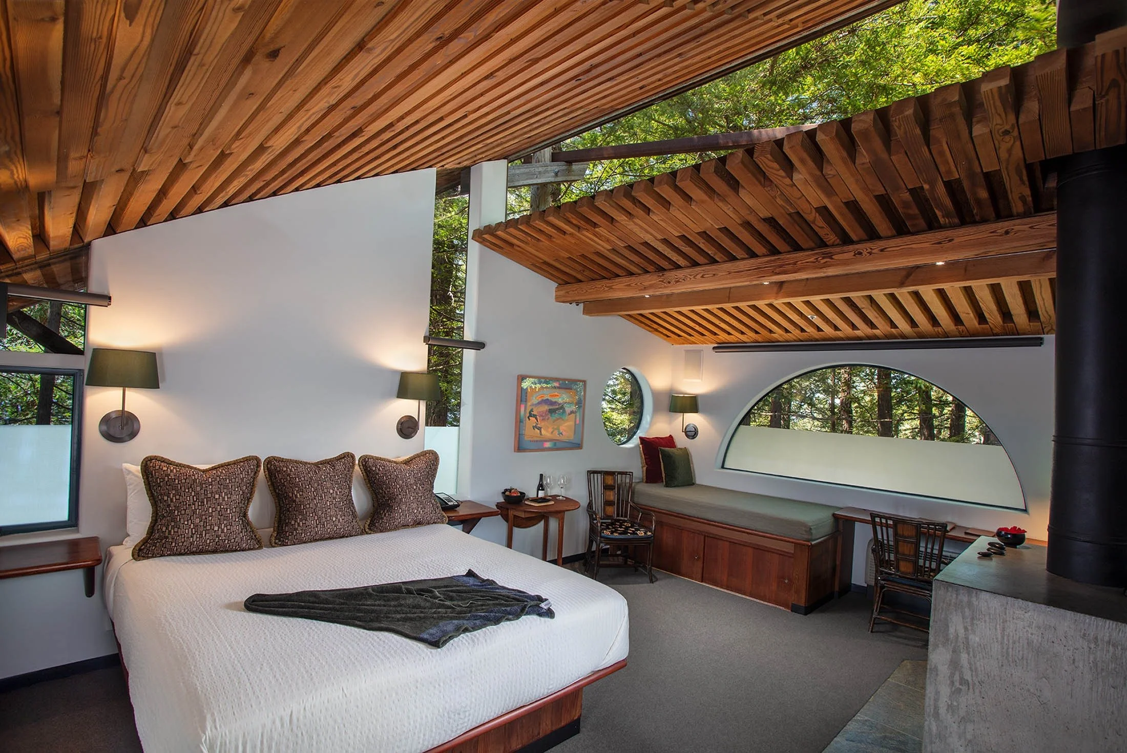 16-Butterfly-Bedroom.jpg