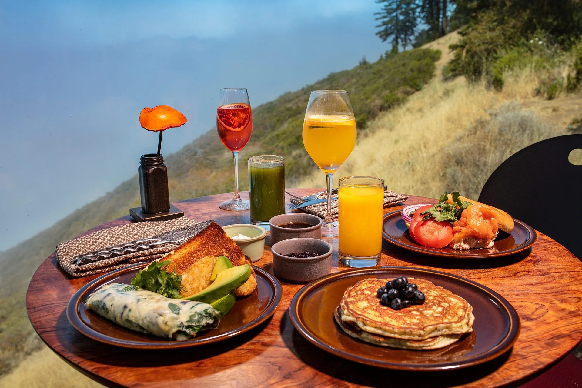 21-Breakfast-with-an-Ocean-View.jpg