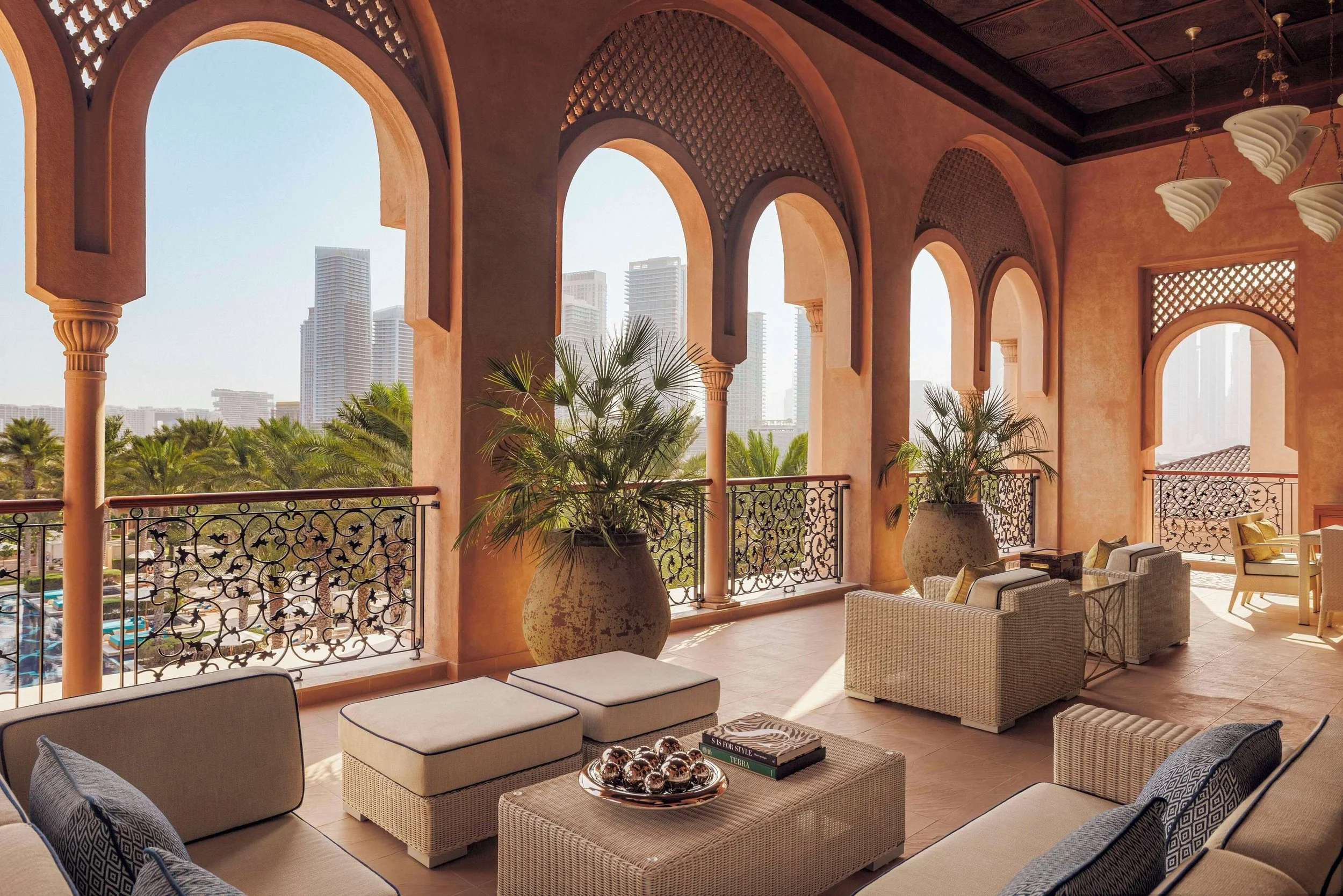 Dubai-09-Grand-Palm-Suite-Terrace.jpg