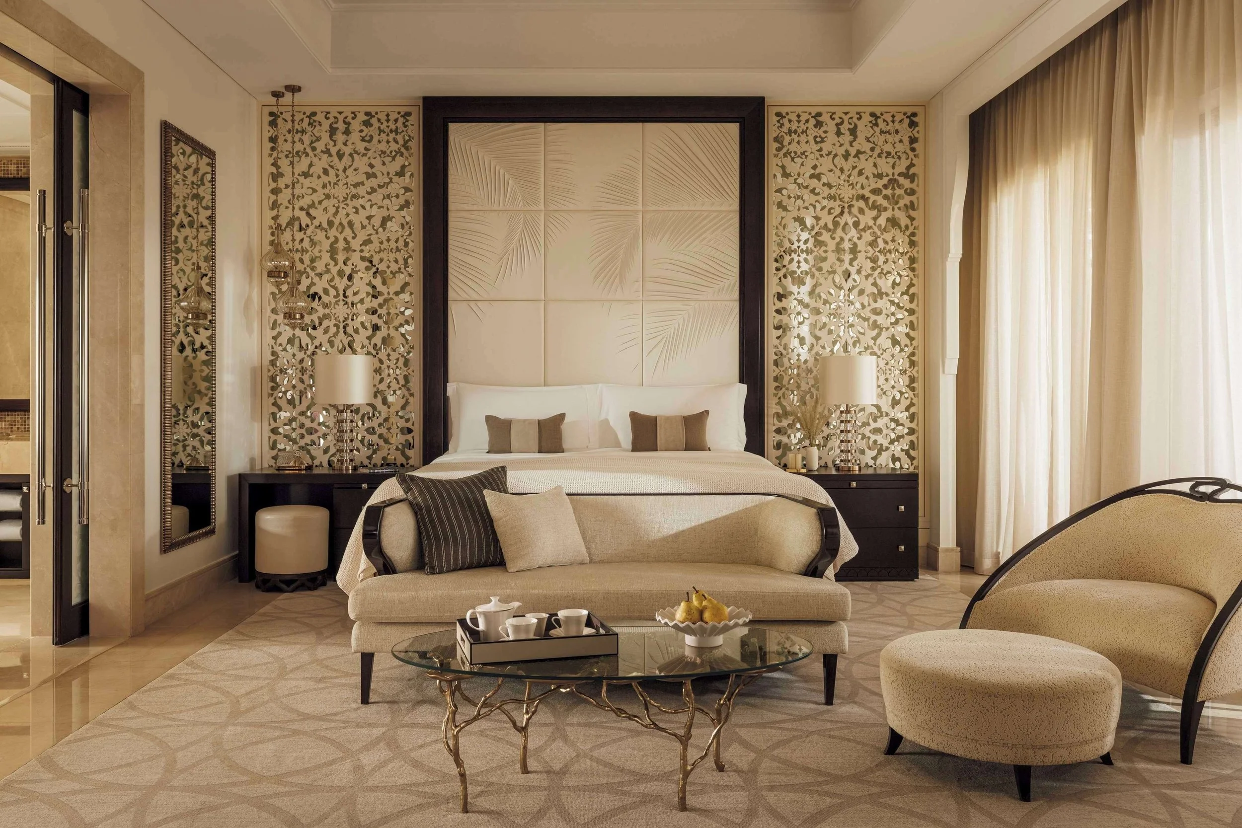 Dubai-10-Beachfront-Villa-Bedroom.jpg