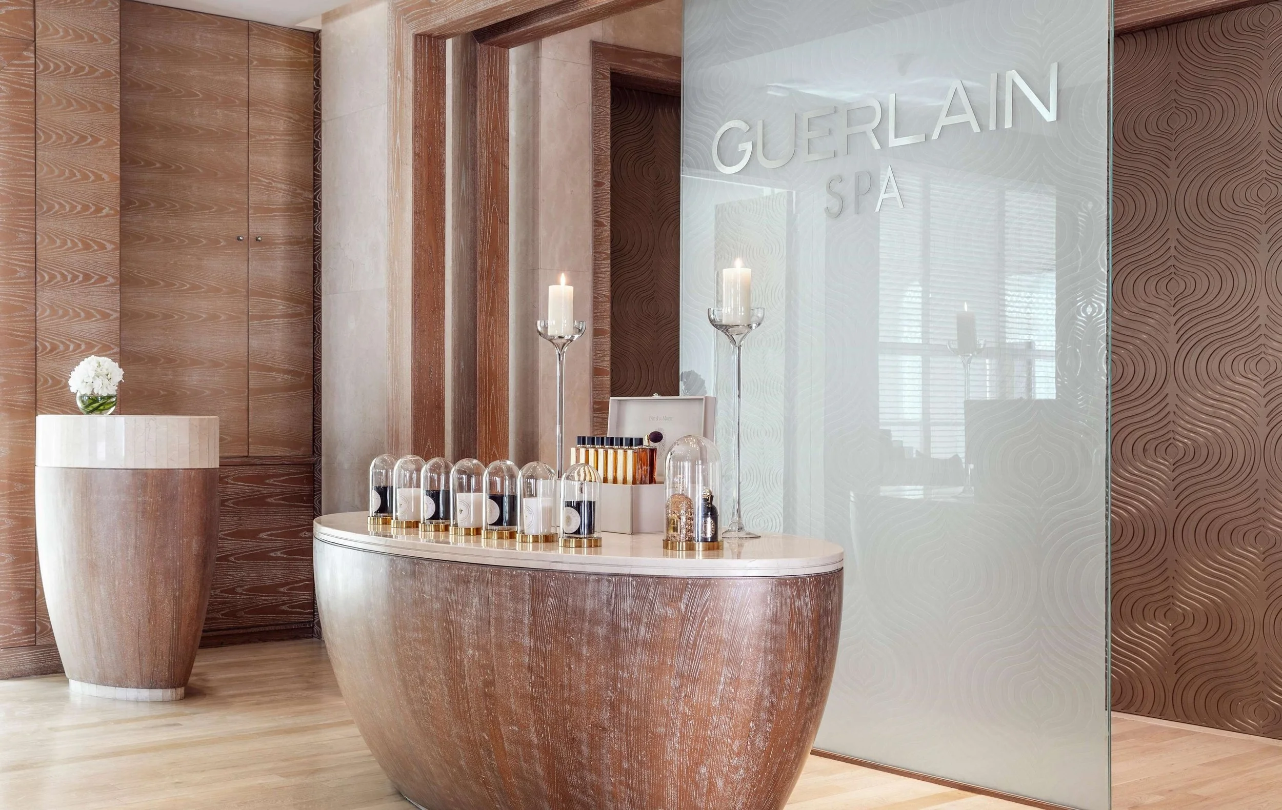 Dubai-20-Guerlain-Spa-Entrance.jpg