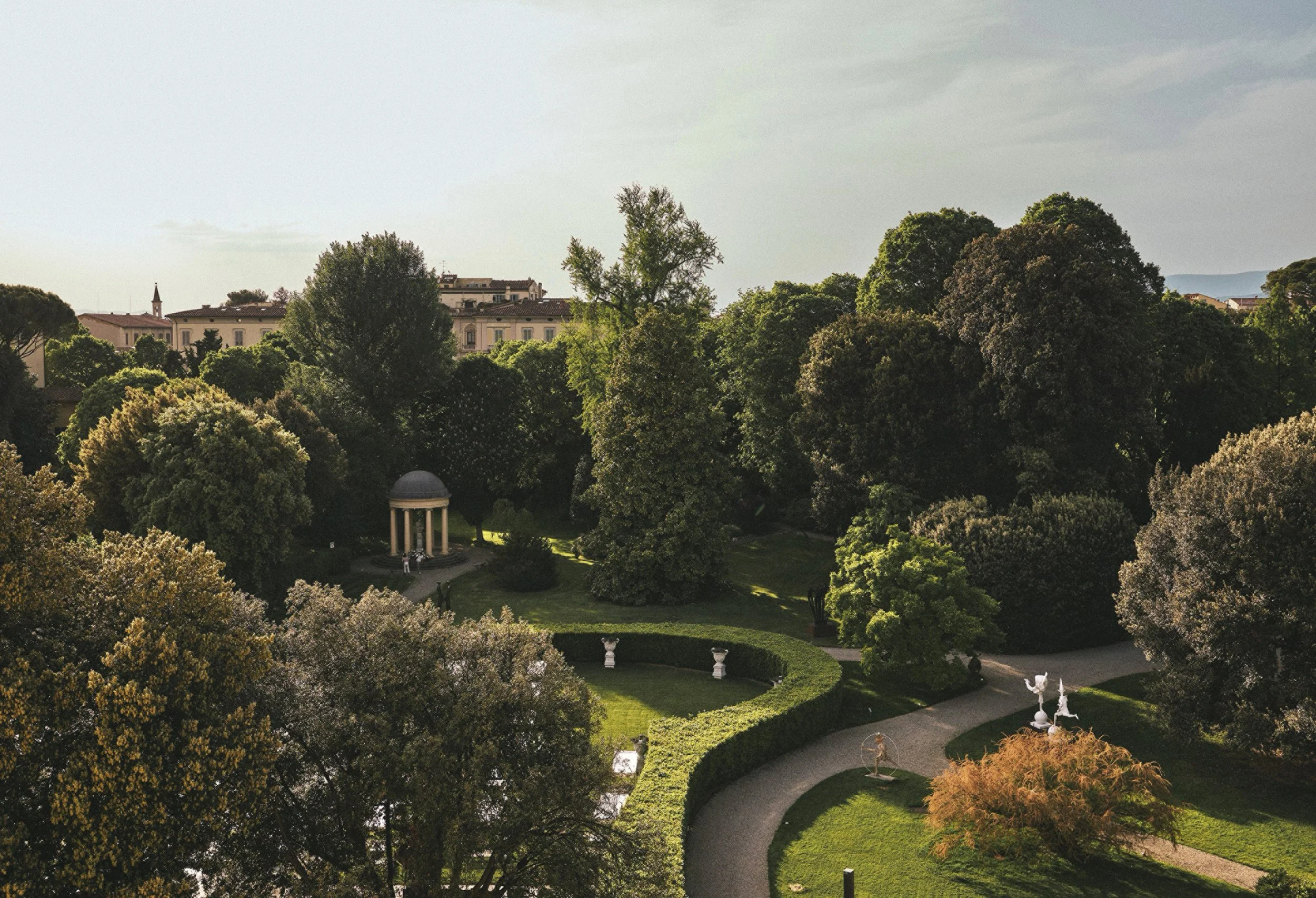 Four-Seasons-Firenze-Garden-and-City-Outlook.jpg
