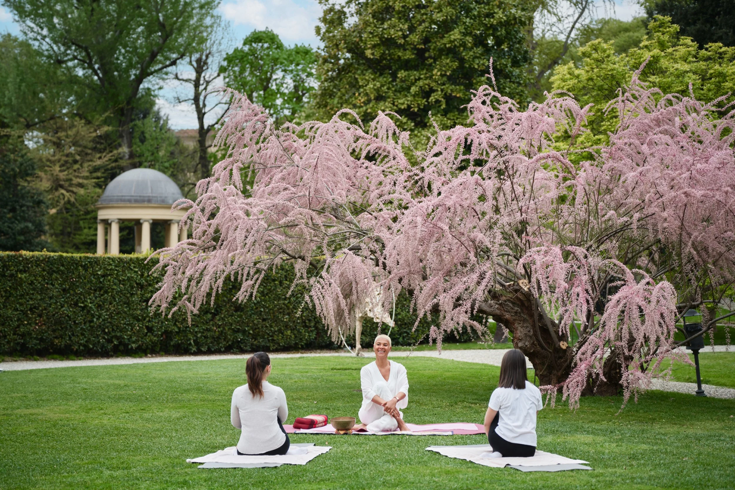 Four-Seasons-Firenze-Garden-Yoga-Session.jpg