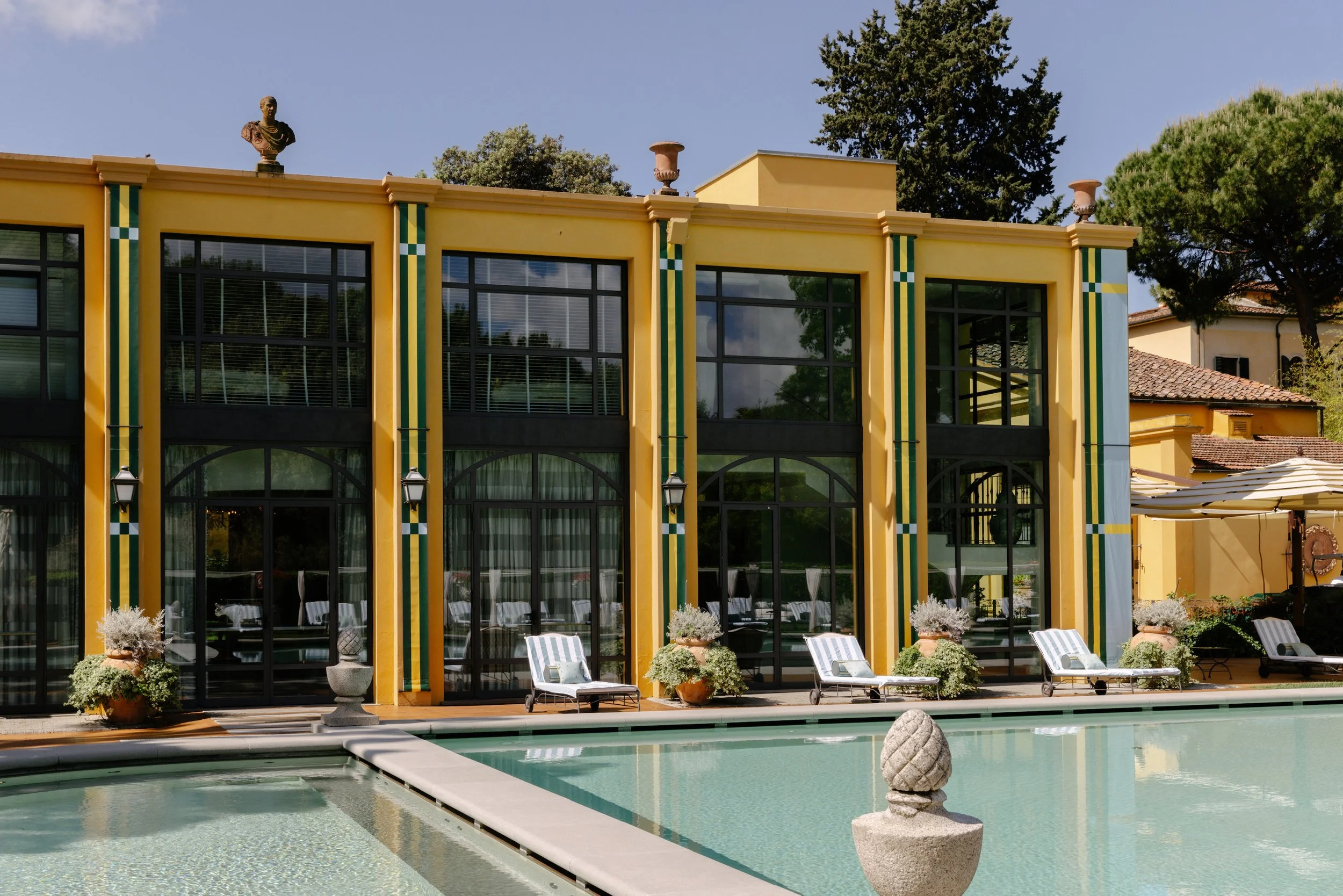 Four-Seasons-Firenze-Spa-Pavilion-Beside-the-Pool.jpg