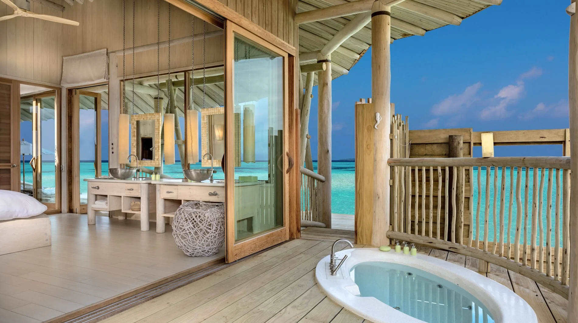 soneva-jani-1-bedroom-water-reserve-jacuzzi.jpg