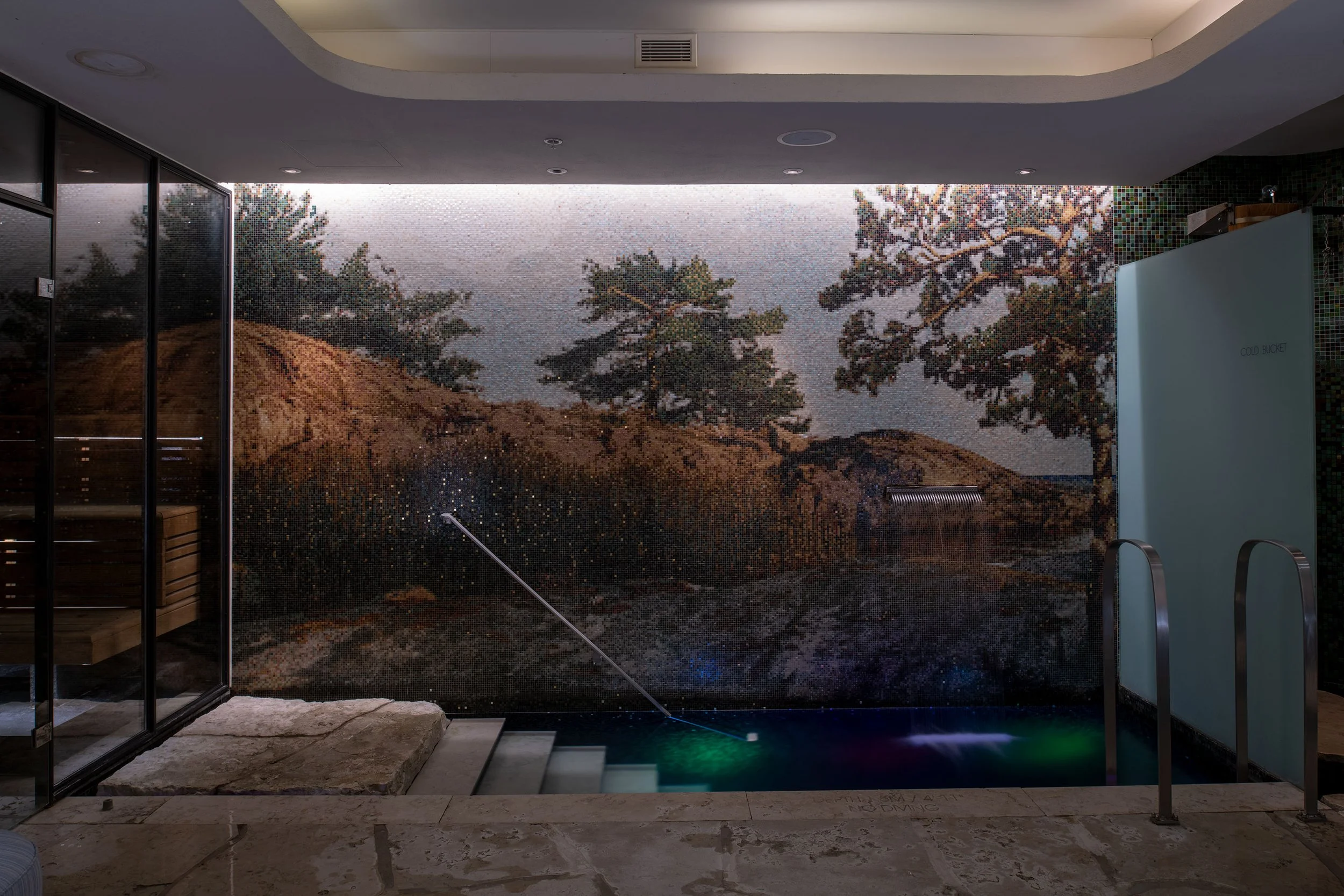 21-Grand-Hotel-Stockholm-Spa-Treatment-Room.jpg