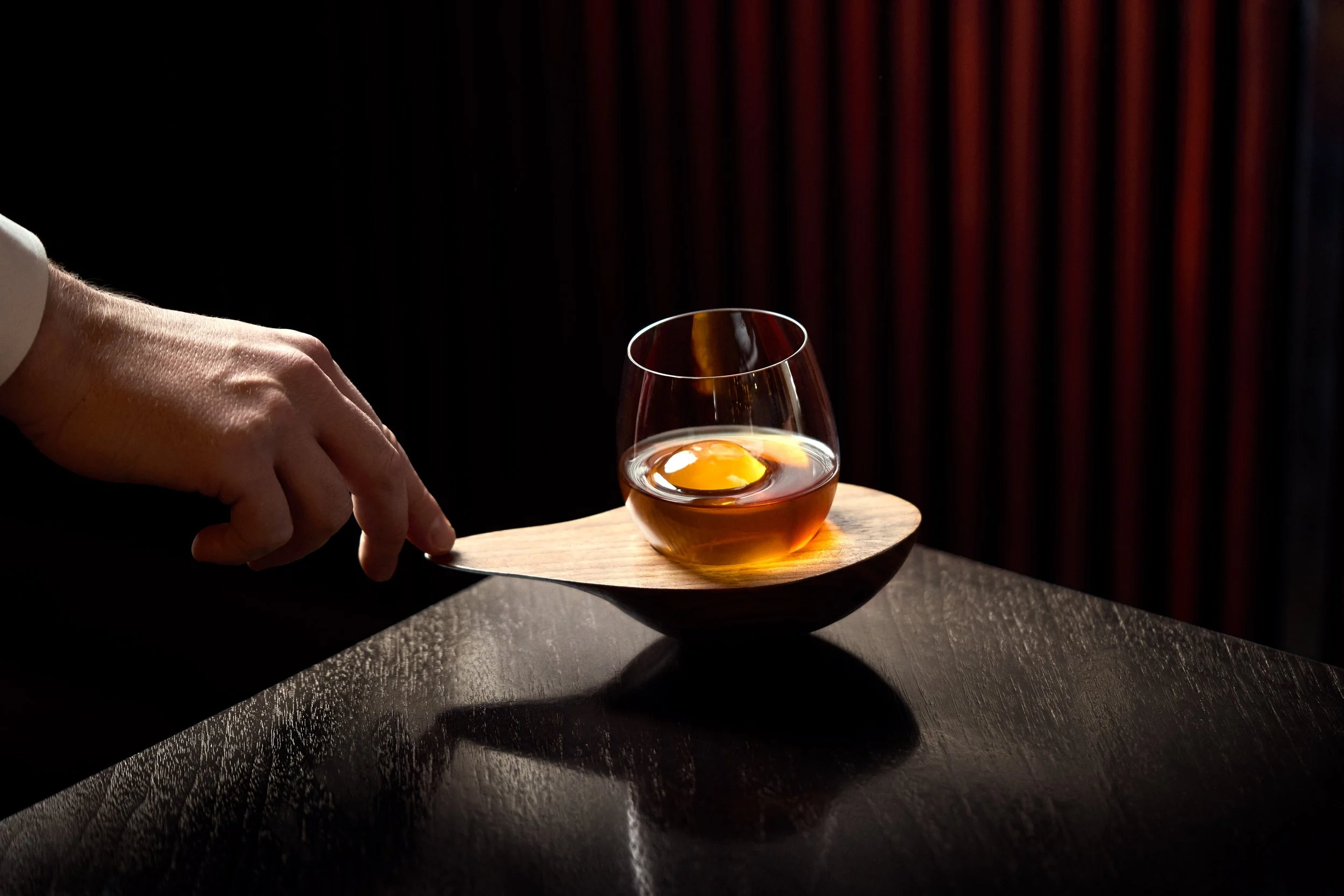 32-Grand-Hotel-Stockholm-Cadier-Bar-The-Subtle-Nod.jpg