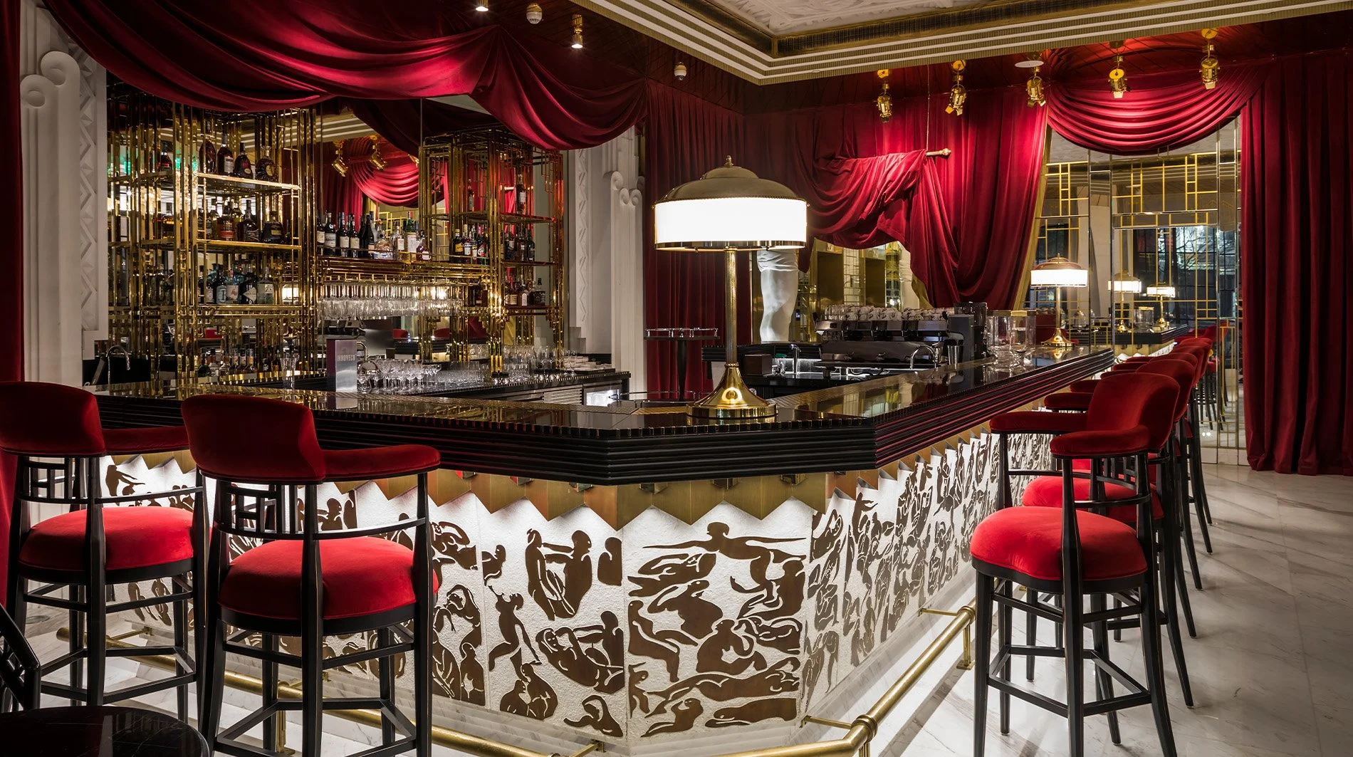 capella-hanoi-divas-lounge2.jpg