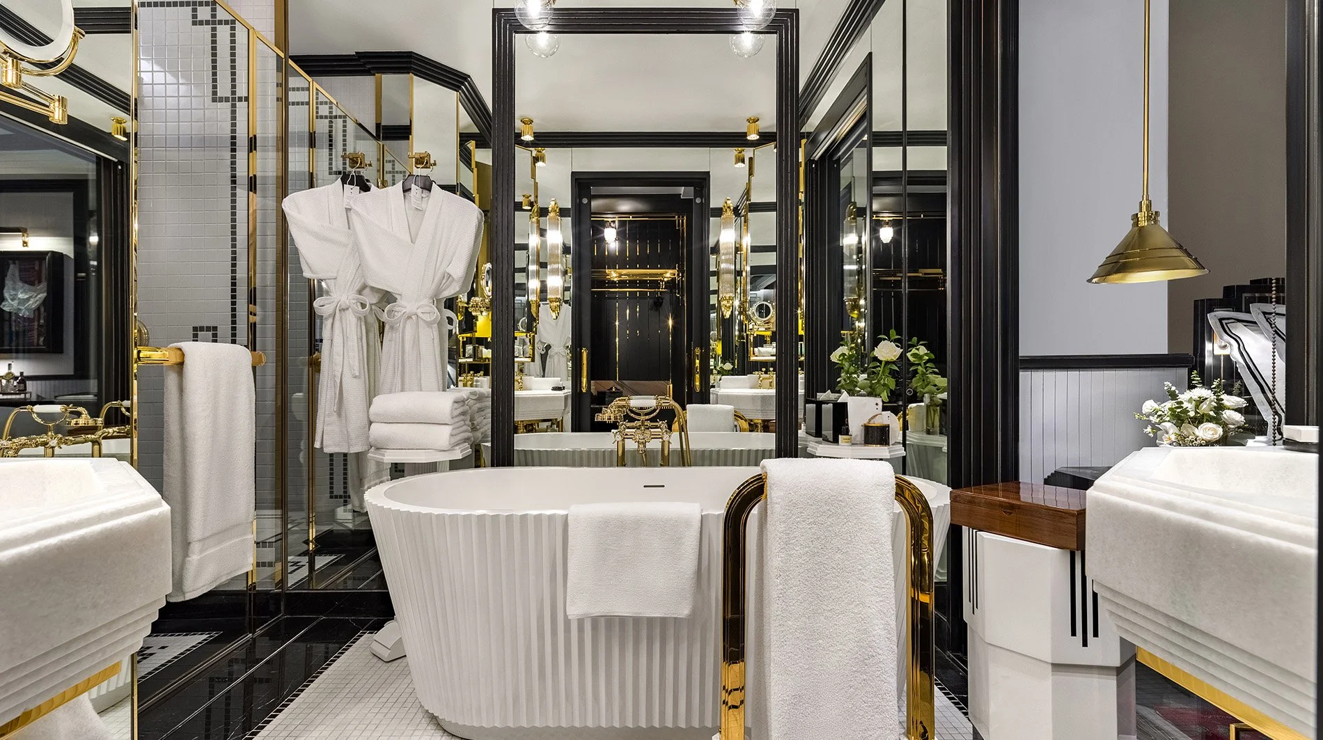 capella-hanoi-premier-room-bathroom.jpg