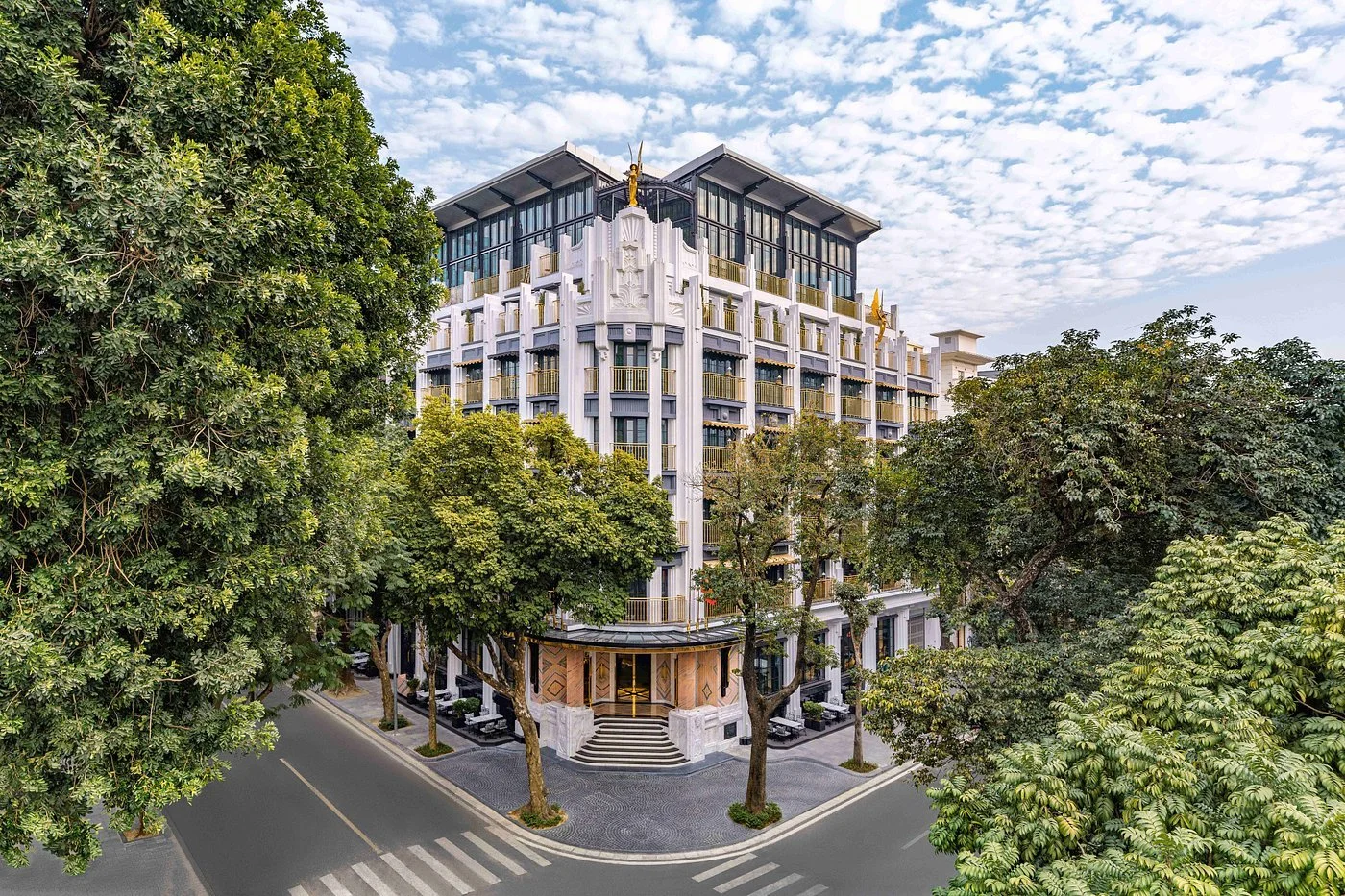 capella-hanoi.jpg