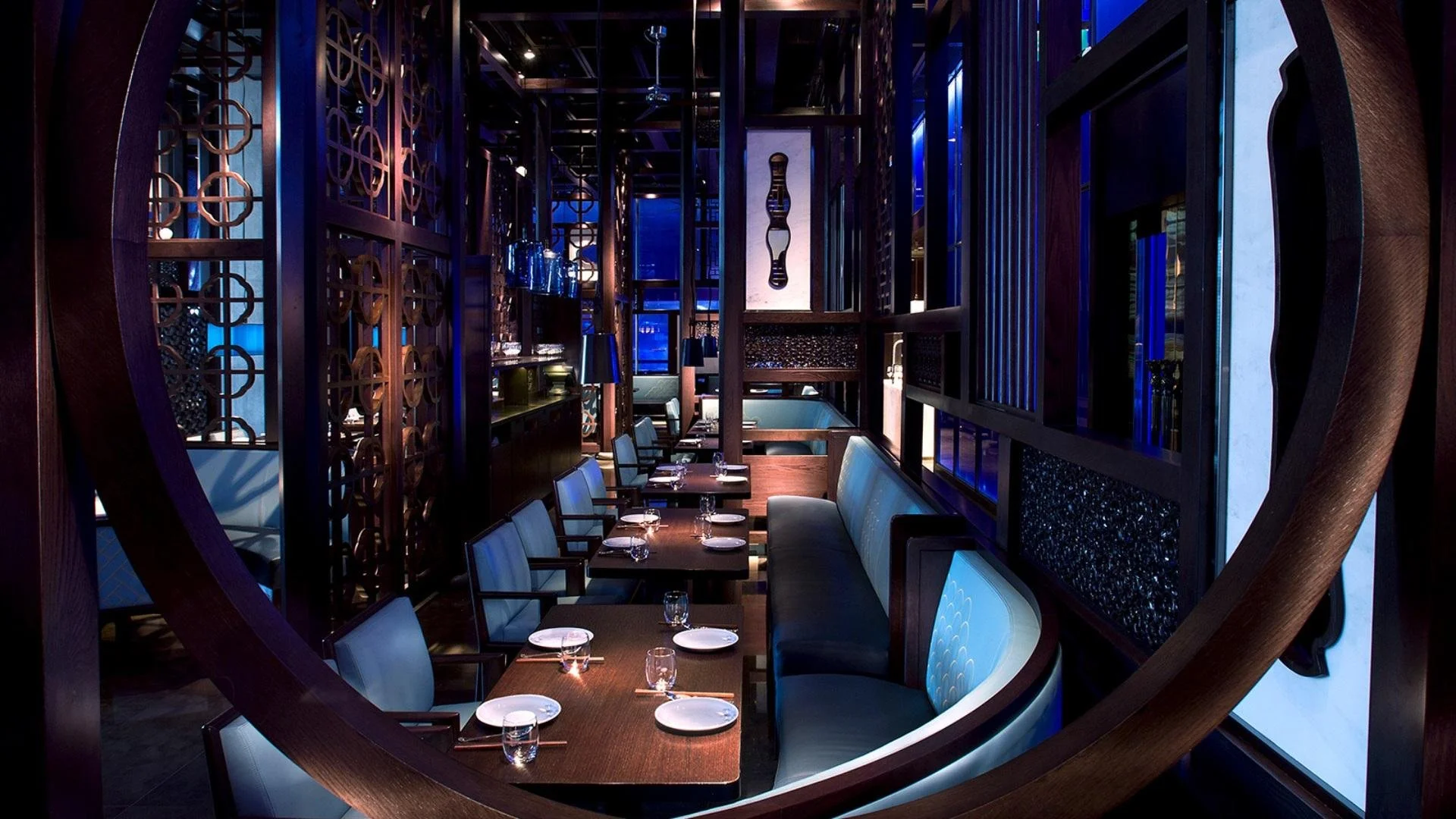Hakkasan-Dining-Room.jpg