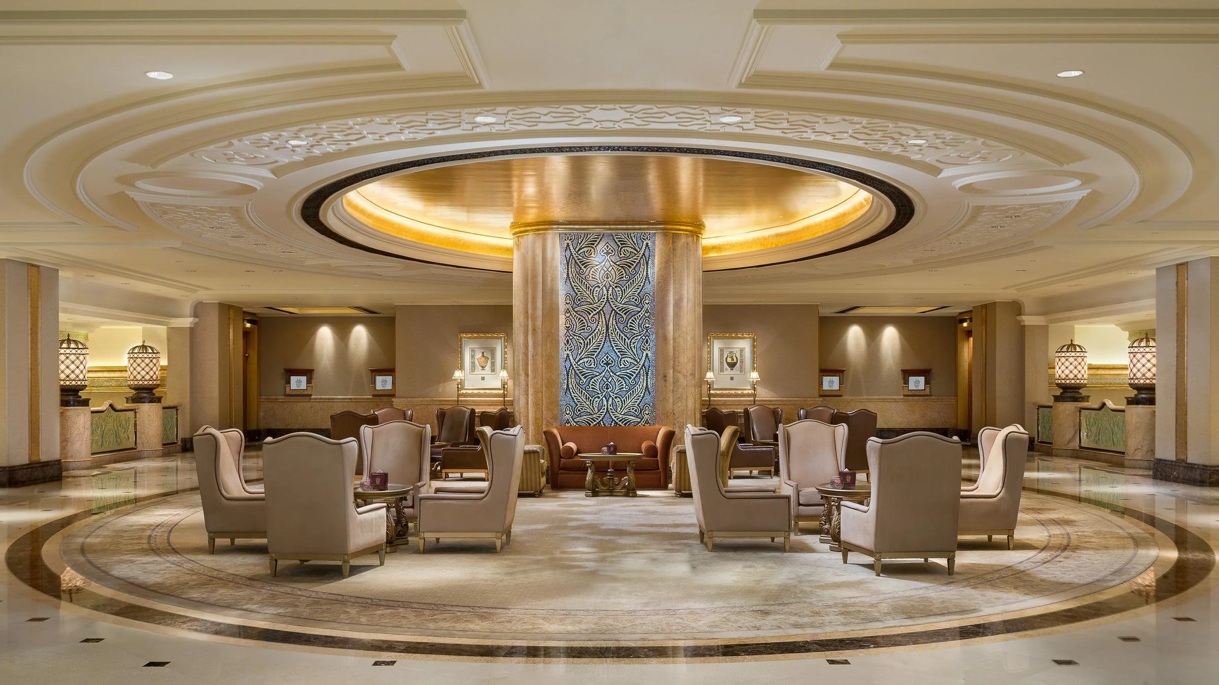 Palace-Foyer-Seating-Area.jpg