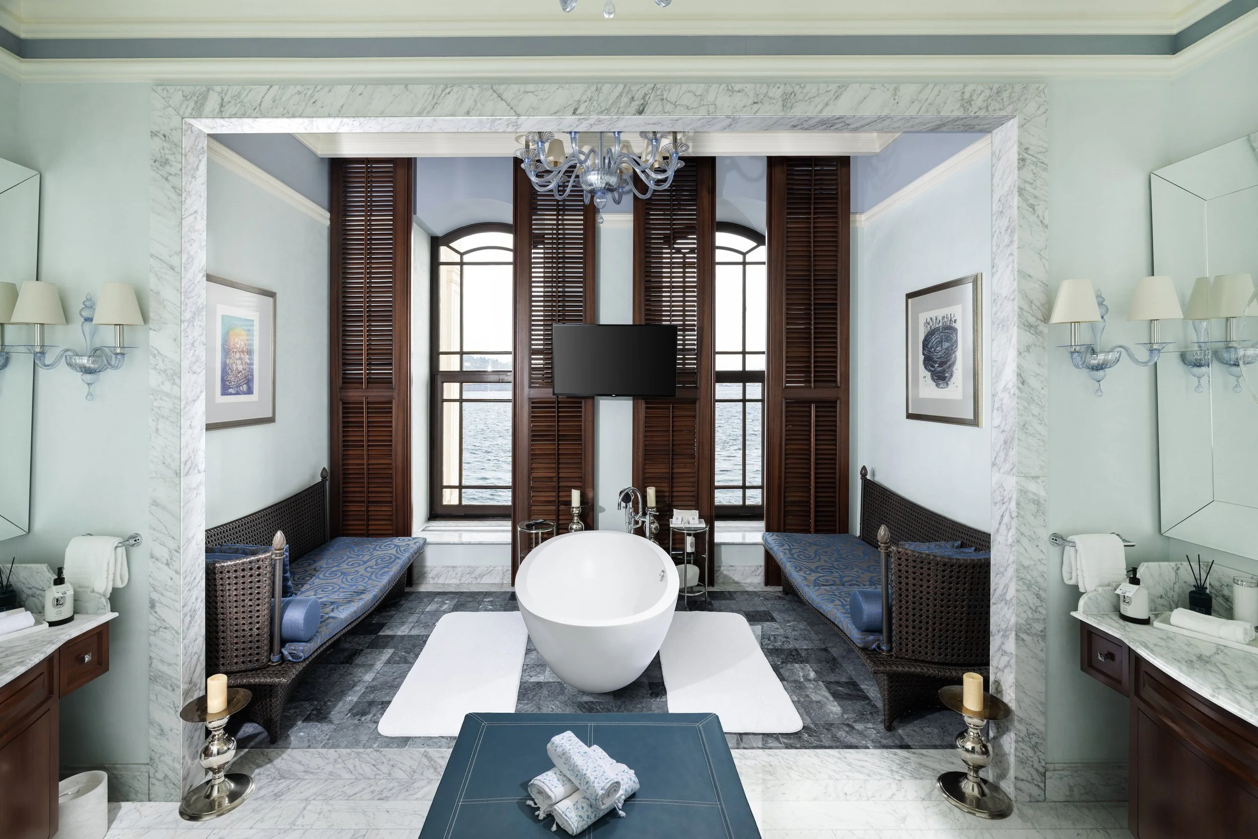 04-Atik-Pasha-Suite-Bathroom-and-Water-Views-BOP-1873.jpg