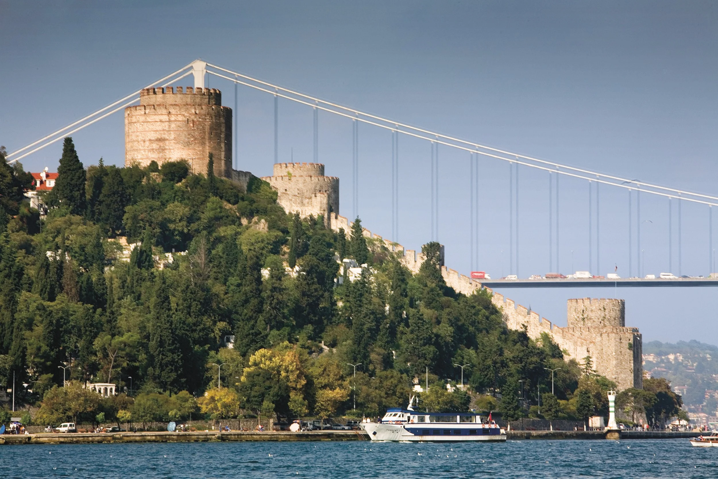 07-Bosphorus-Bridge-and-Waterfront-Landscape-BOP-0036.jpg