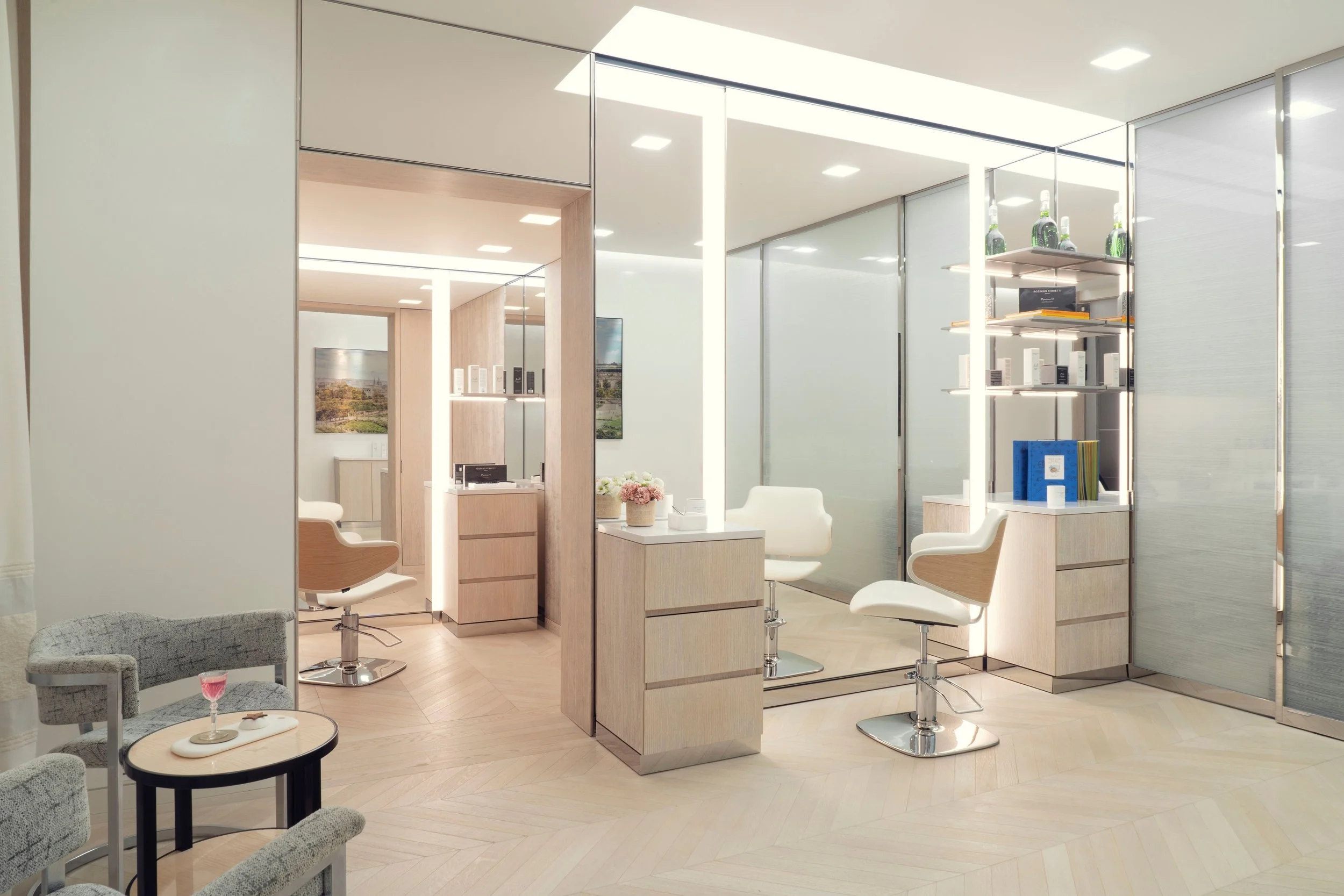 06-Rossano-Ferretti-Salon.jpg