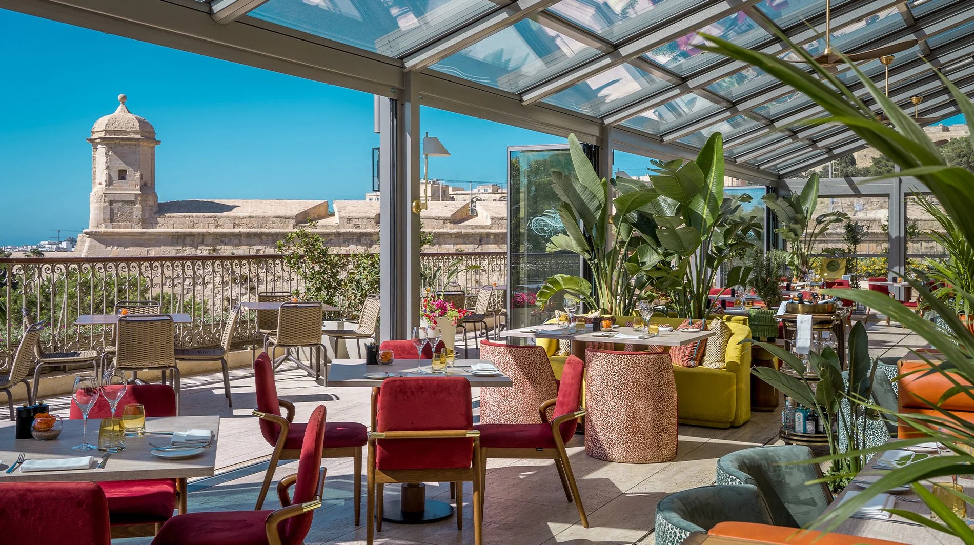 the-phoenicia-malta-Contessa-Conservatory-Terrace.jpeg