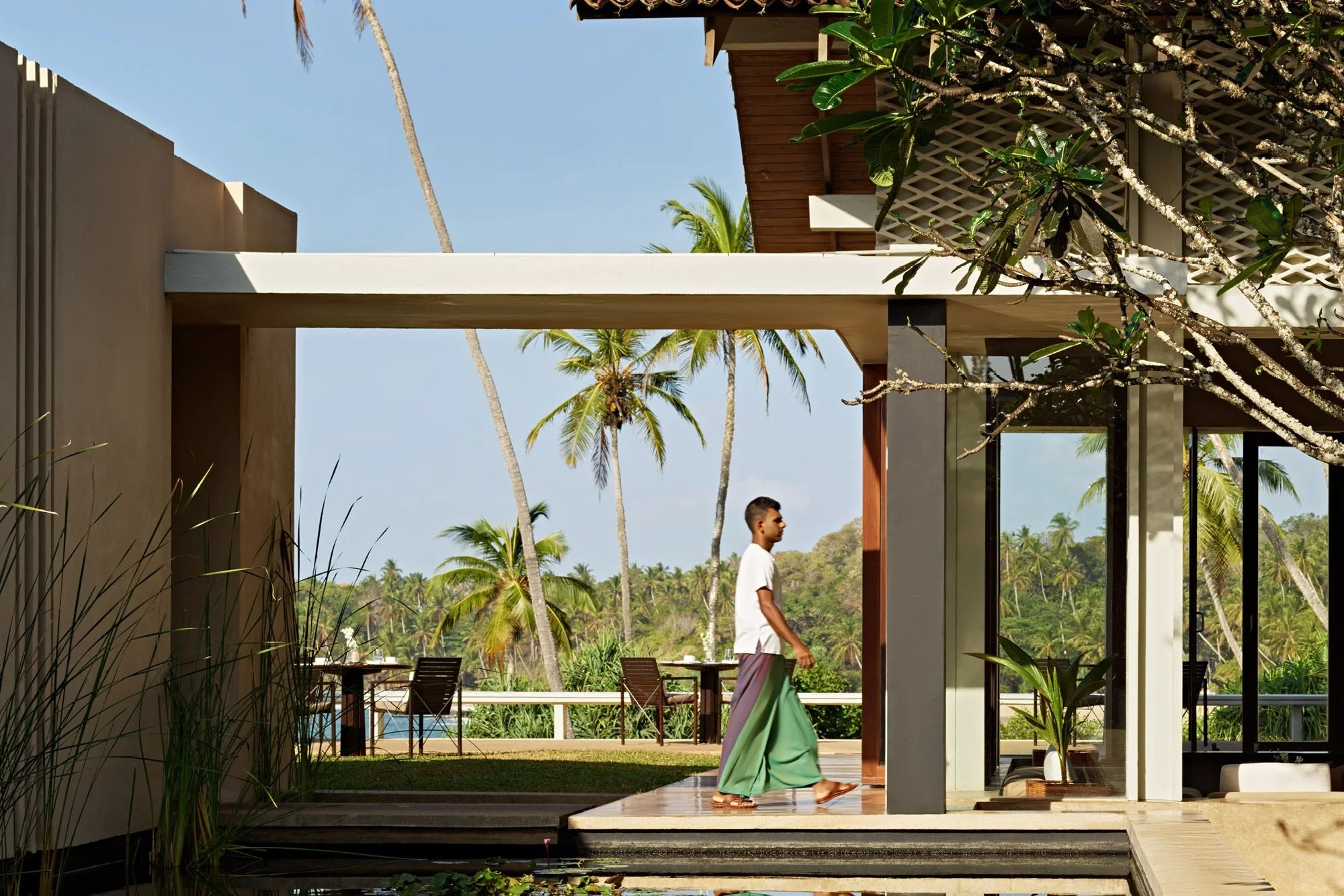 02-Amanwella-Courtyard-and-Pavilion.jpg