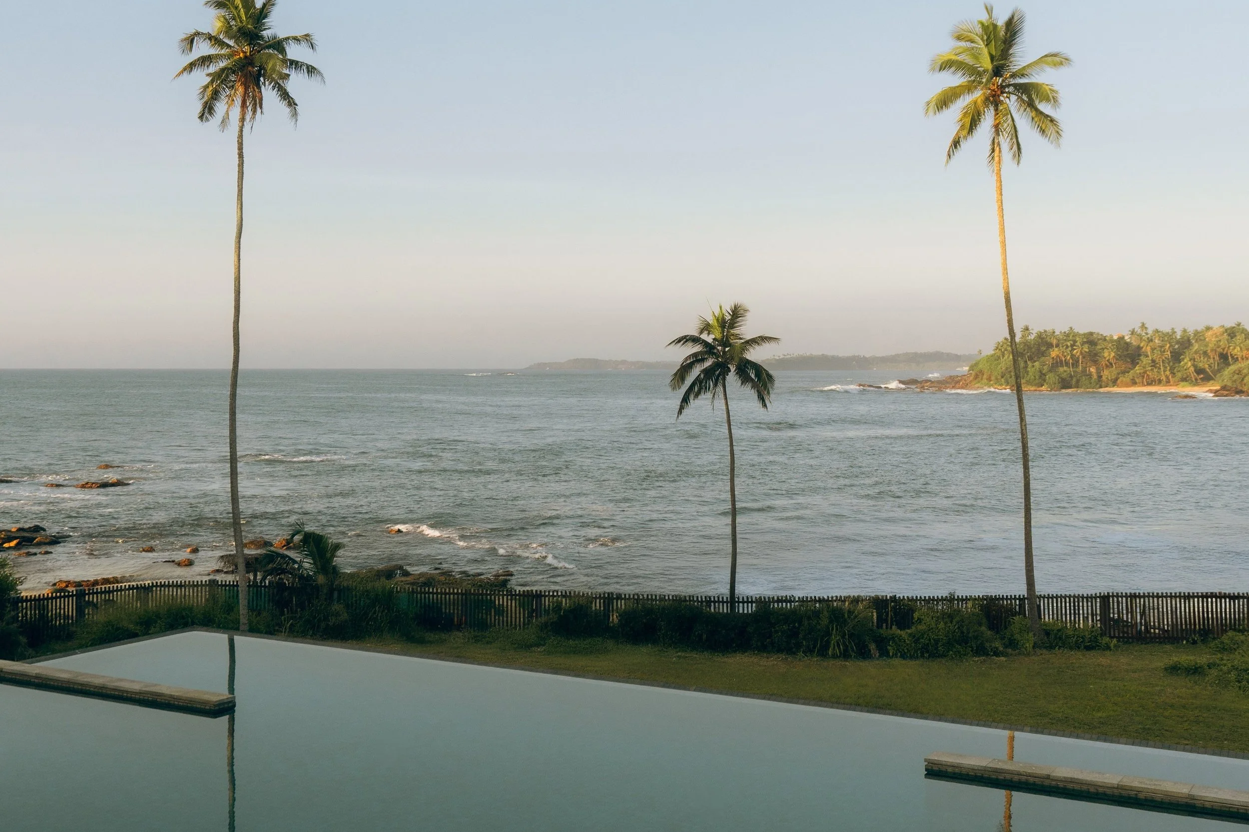 12-Amanwella-Infinity-Pool-and-Ocean-Outlook.jpg