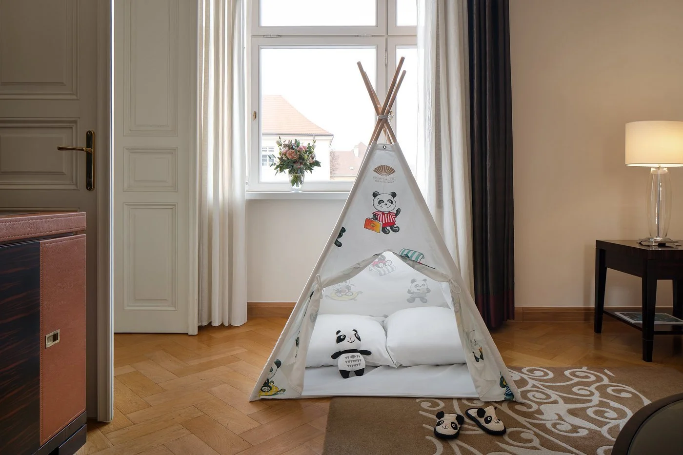 suite-deluxe-mo-prague.jpg