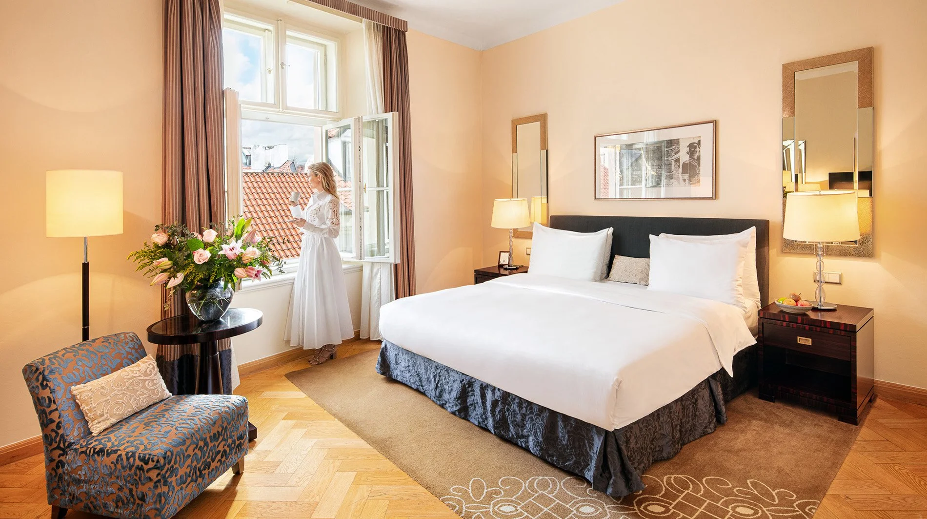 mandarin-oriental-prague-deluxe-room.jpg