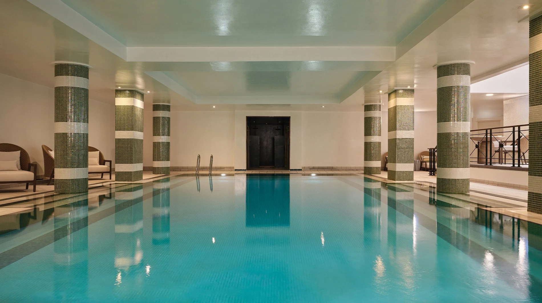 the-balmoral-a-rocco-forte-hotel-pool2026.jpg