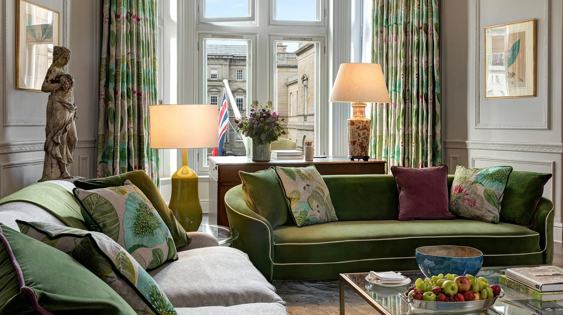the-balmoral-a-rocco-forte-hotel-glamis-suite-window.jpg