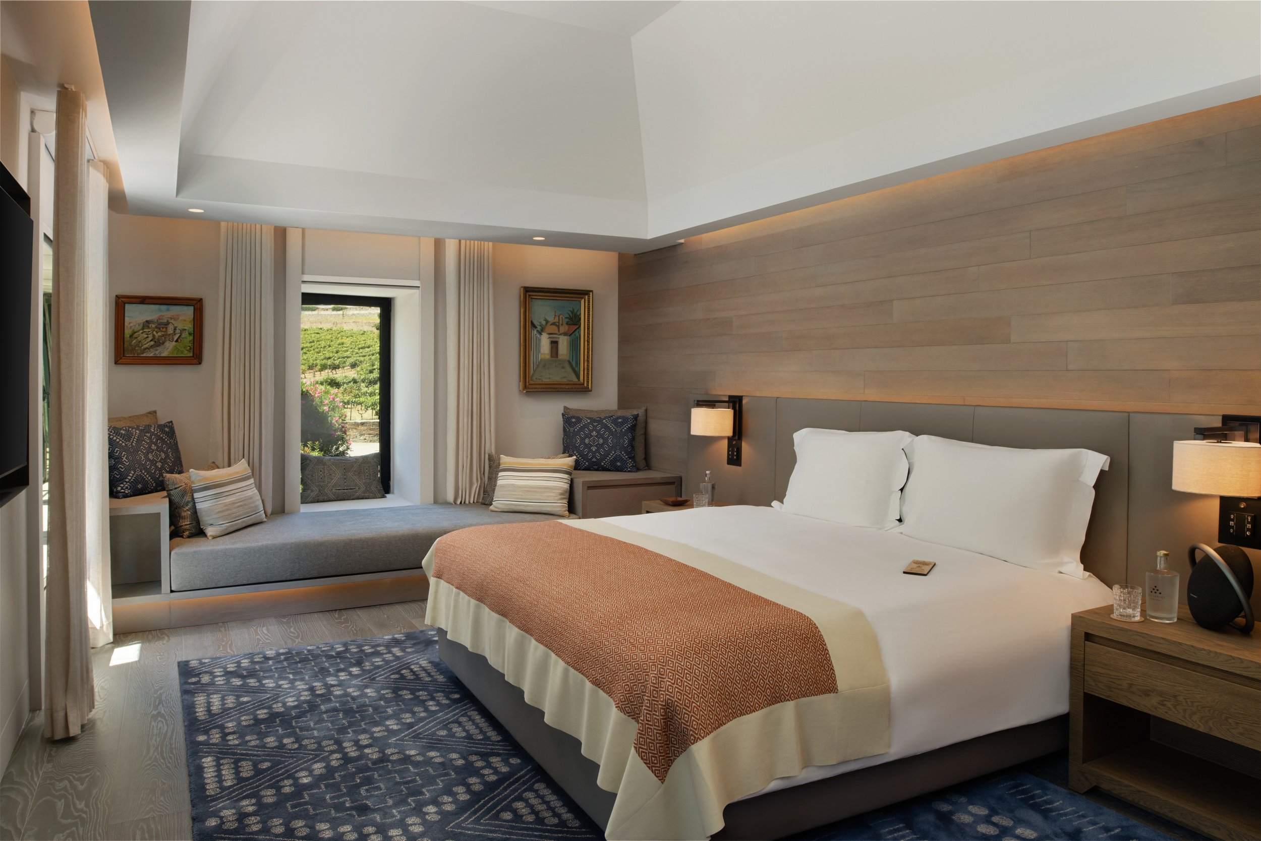 04-Six-Senses-Douro-Valley-One-Bedroom-Pool-Villa-Bedroom.jpg