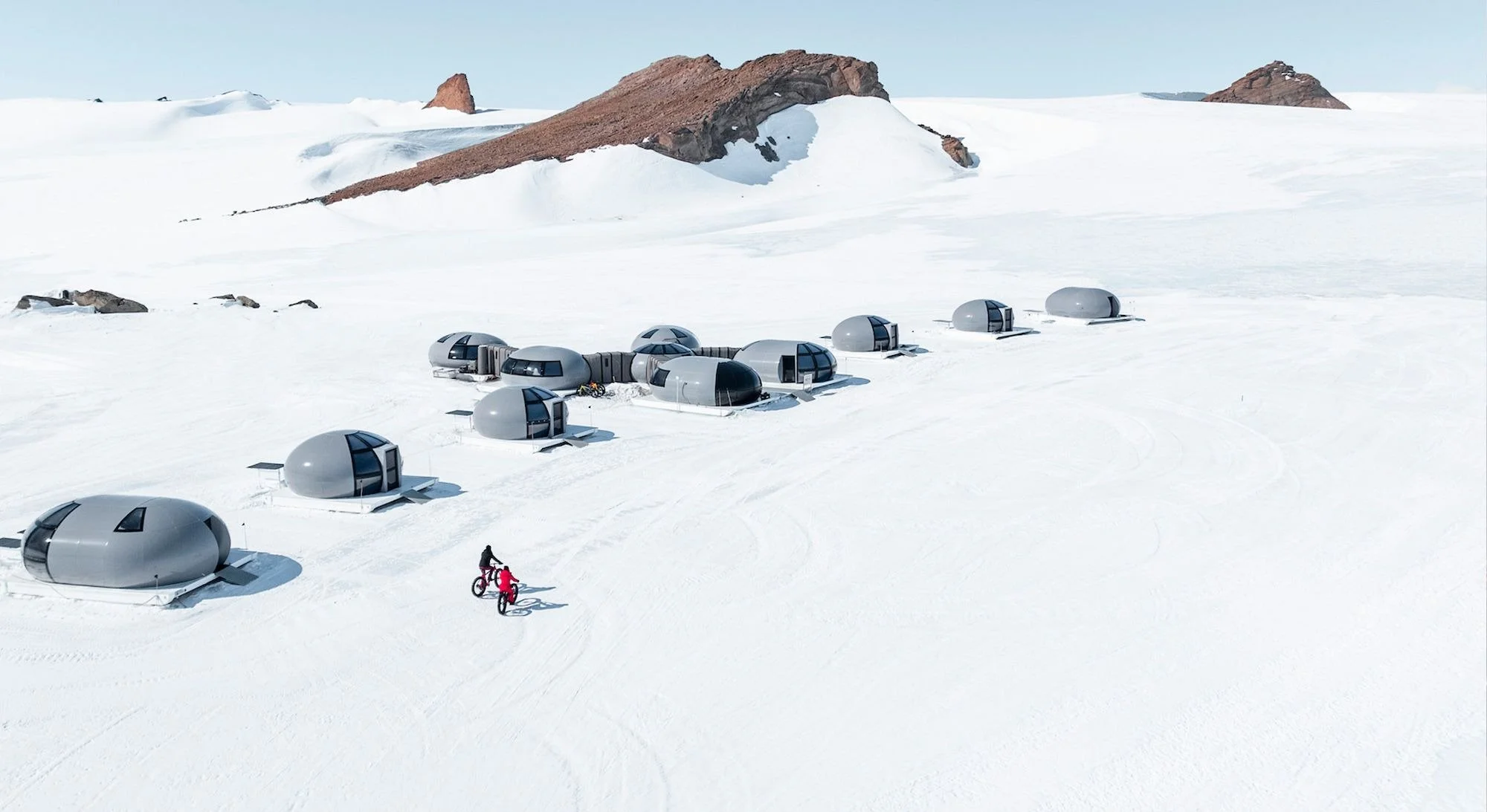 01-White-Desert-Echo-Base-Aerial.jpg