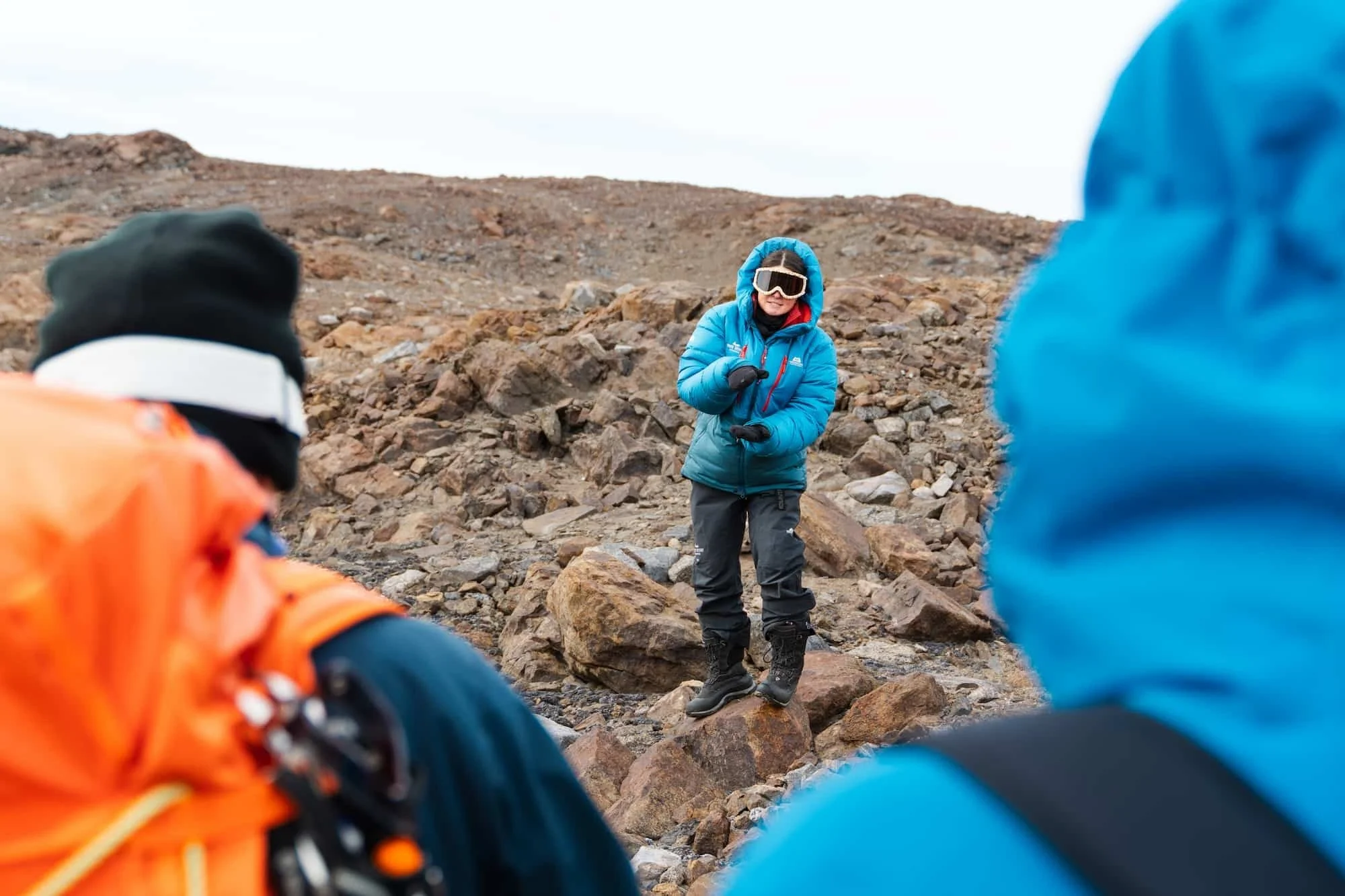 08-White-Desert-Learning-with-an-Expedition-Guide.jpg
