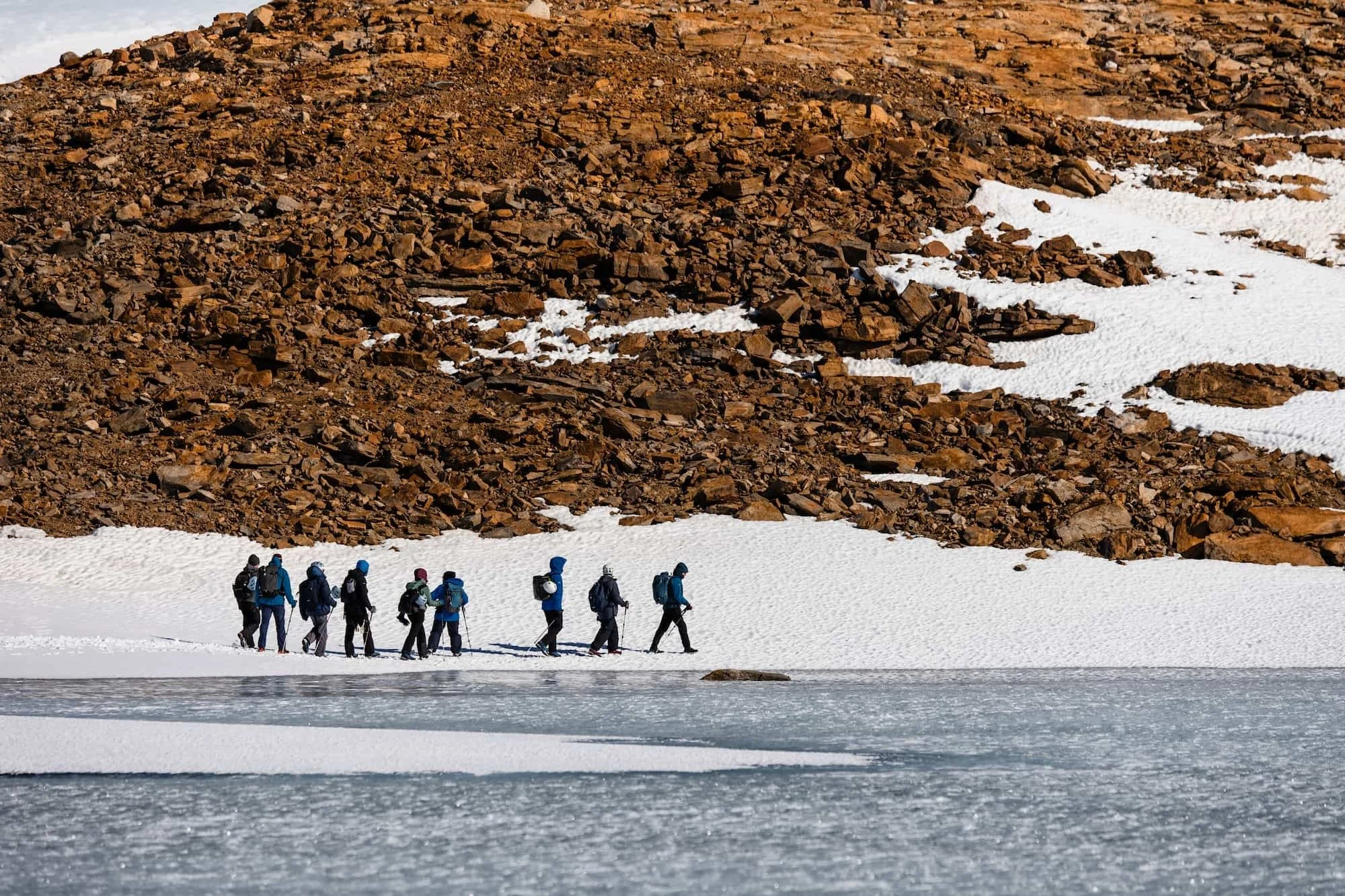 10-White-Desert-Guided-Lake-Traverse.jpg