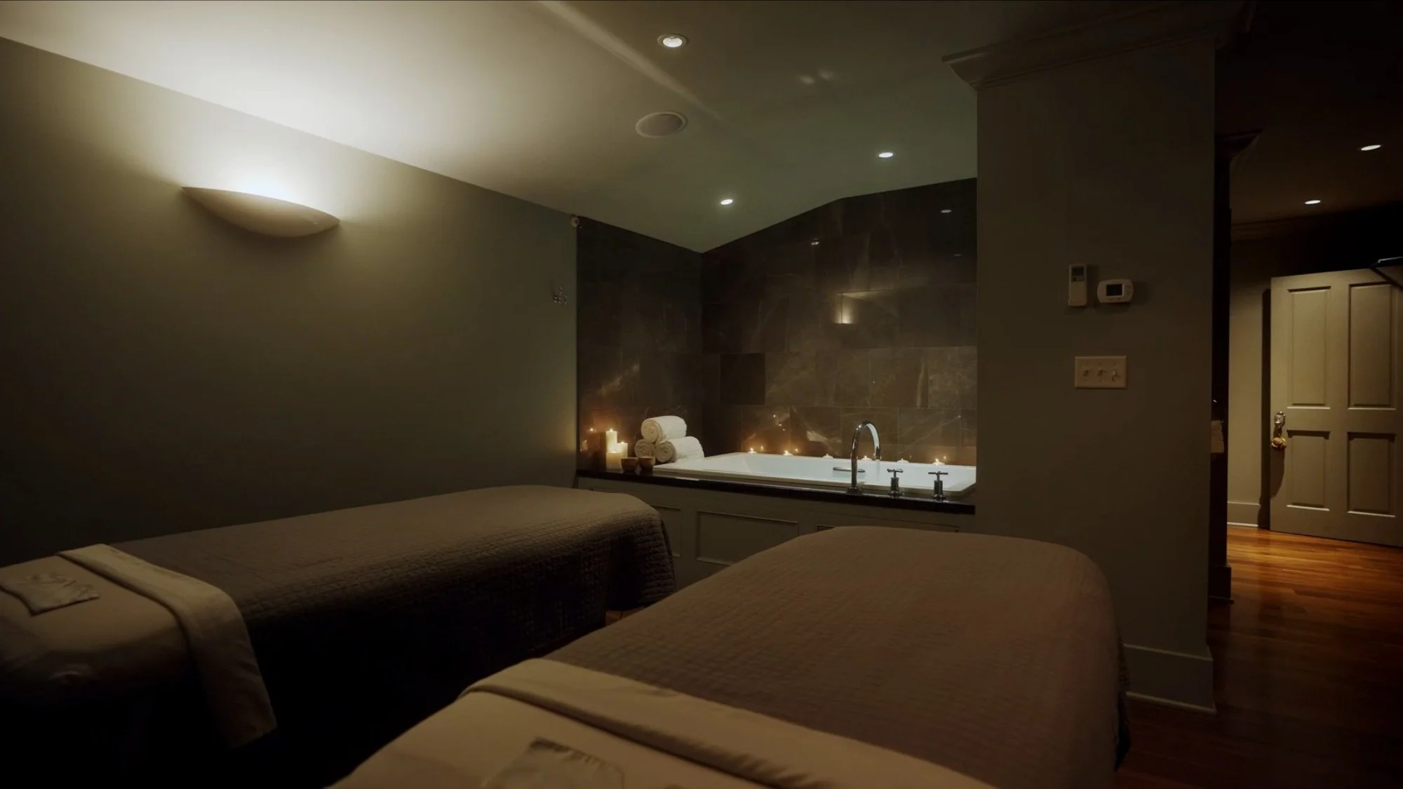 06-White-Barn-Inn-Spa-Treatment-Room.jpg
