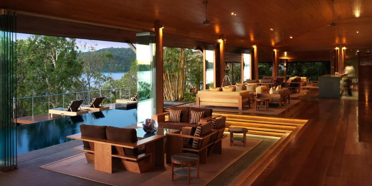 Long-Pavilion-Space-qualia-Prestigious-Venues.jpg