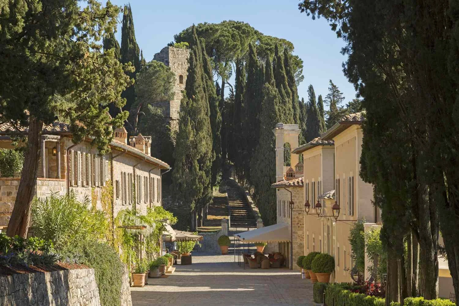 TAL-lead-castiglion-del-bosco-borgo-avenue-CASTIGLIONDELBOSCO0526-339c75e53e1a4c7cb7533e5c7bd7babf.jpg