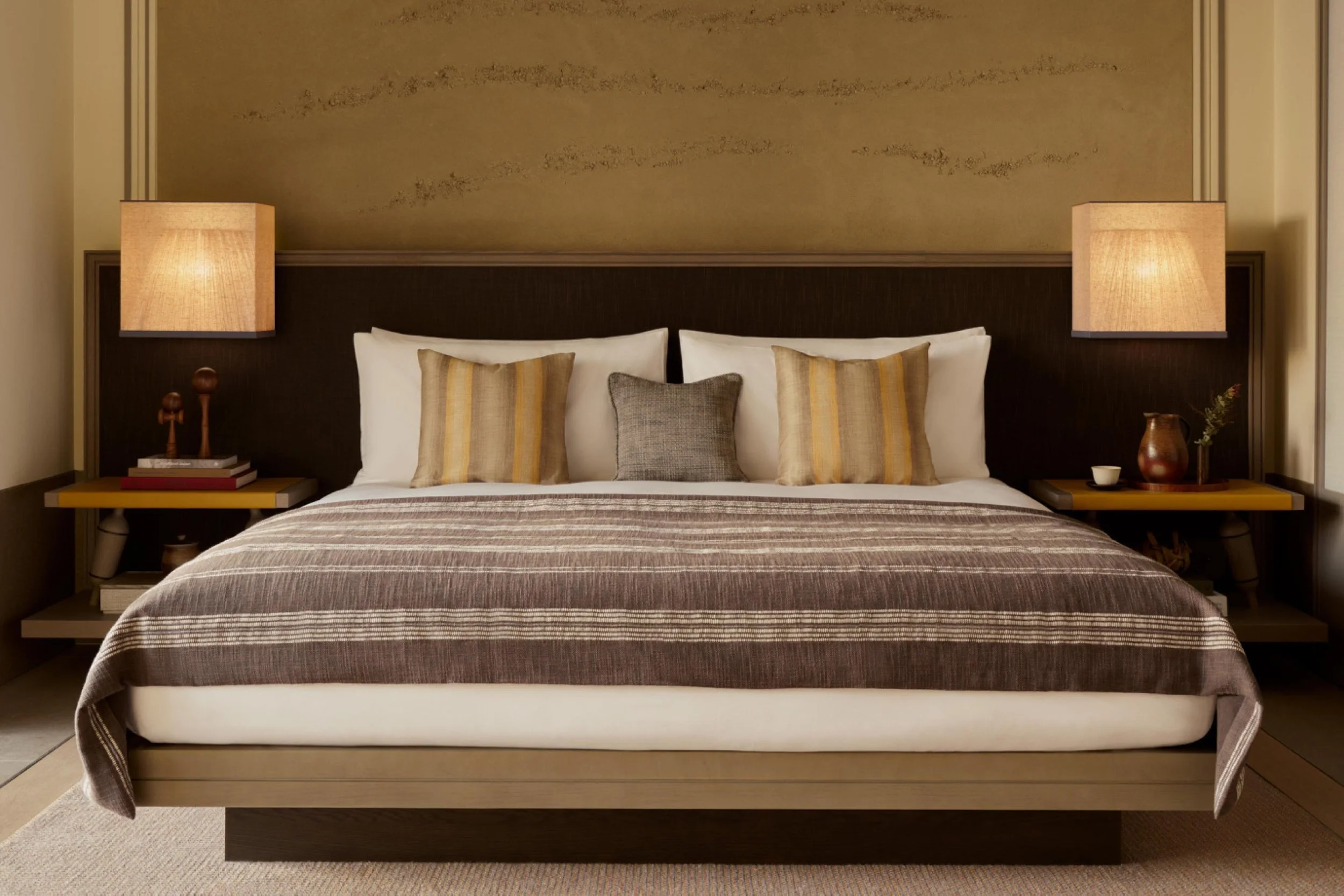 04-Janu-Tokyo-Premier-Suite-Bedroom.jpg